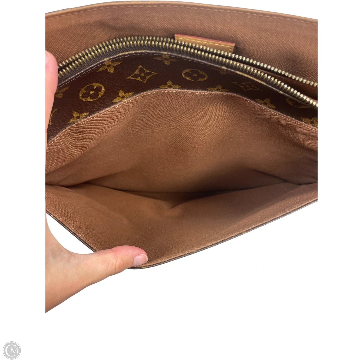 Crossbody Luxury Designer By Louis Vuitton, Size: Large