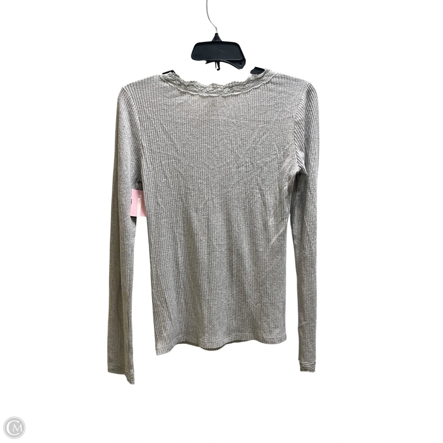 Top Long Sleeve By Hem & Thread In Grey, Size: S