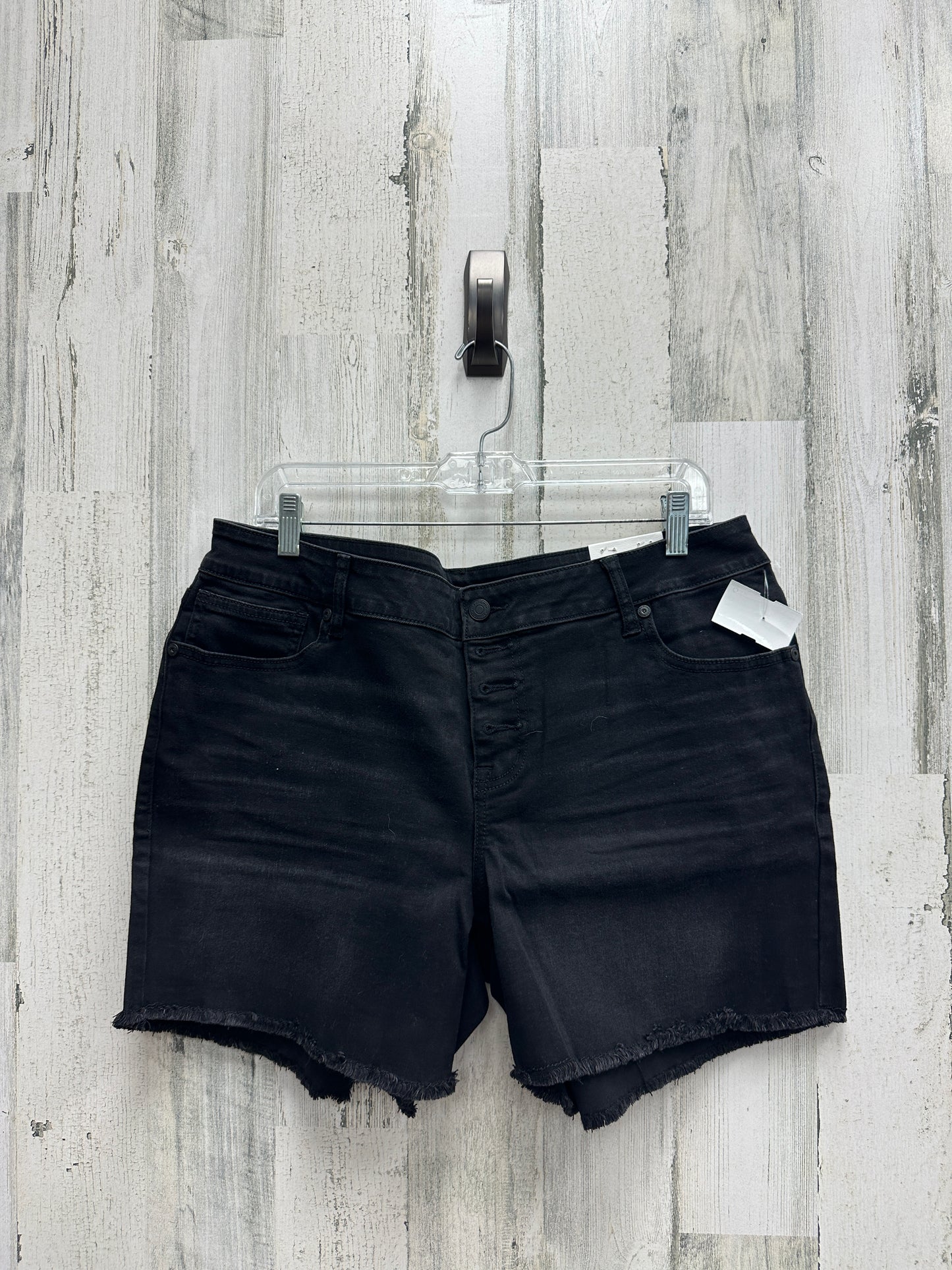 Shorts By Maurices Size: 16