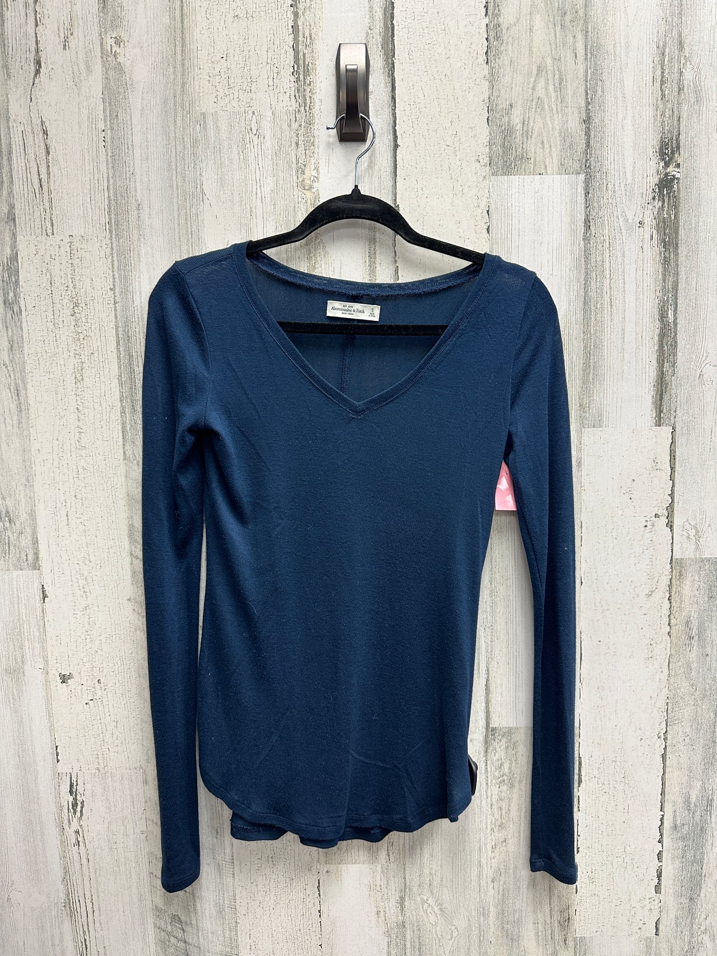 Top Long Sleeve Basic By Abercrombie And Fitch Size: S