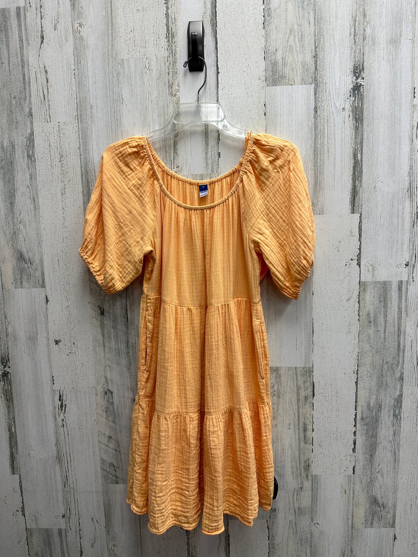 Dress Casual Short By Old Navy Size: M
