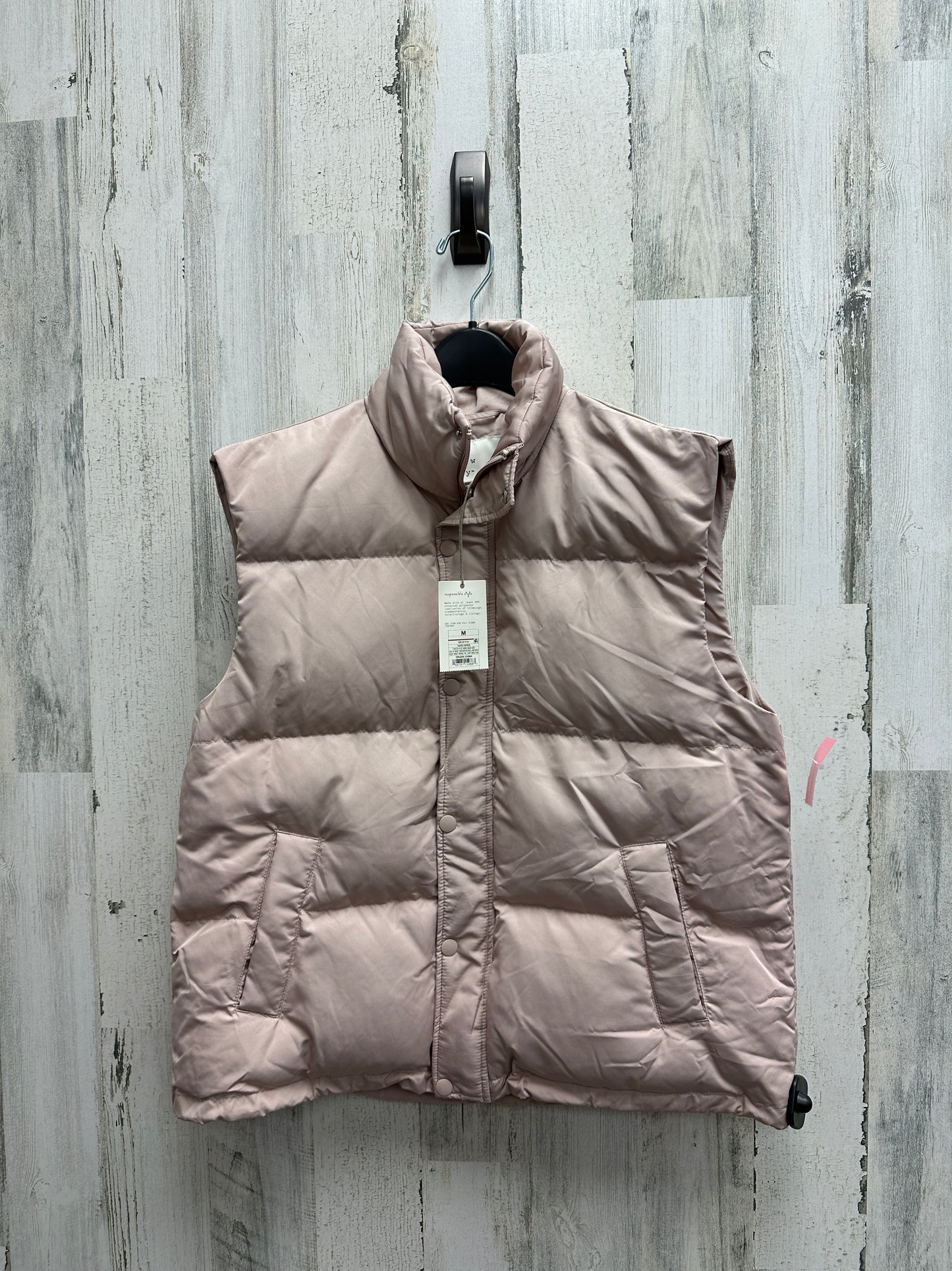 Vest Puffer & Quilted By A New Day Size: M