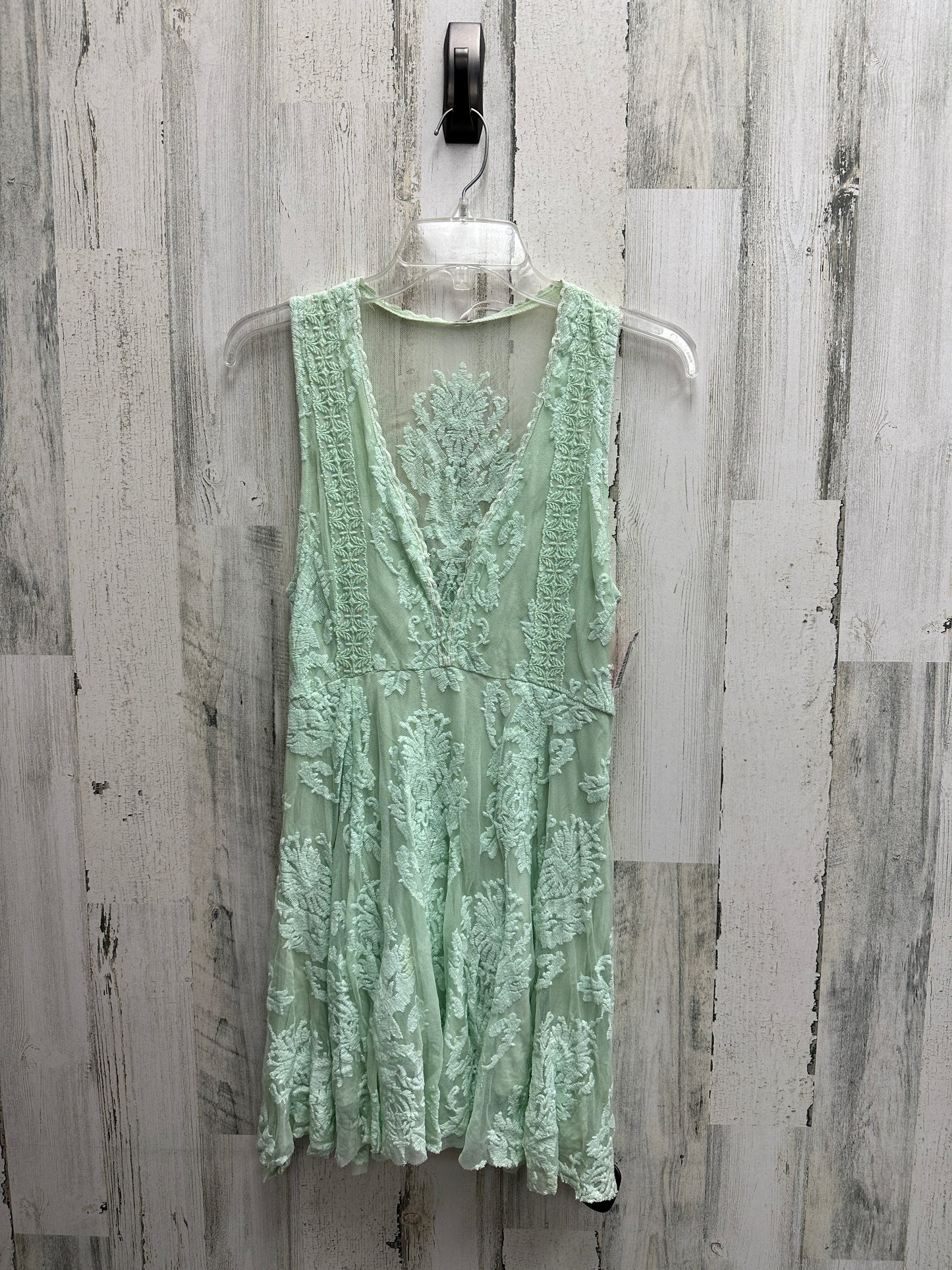 Dress Casual Short By Free People Size: 2