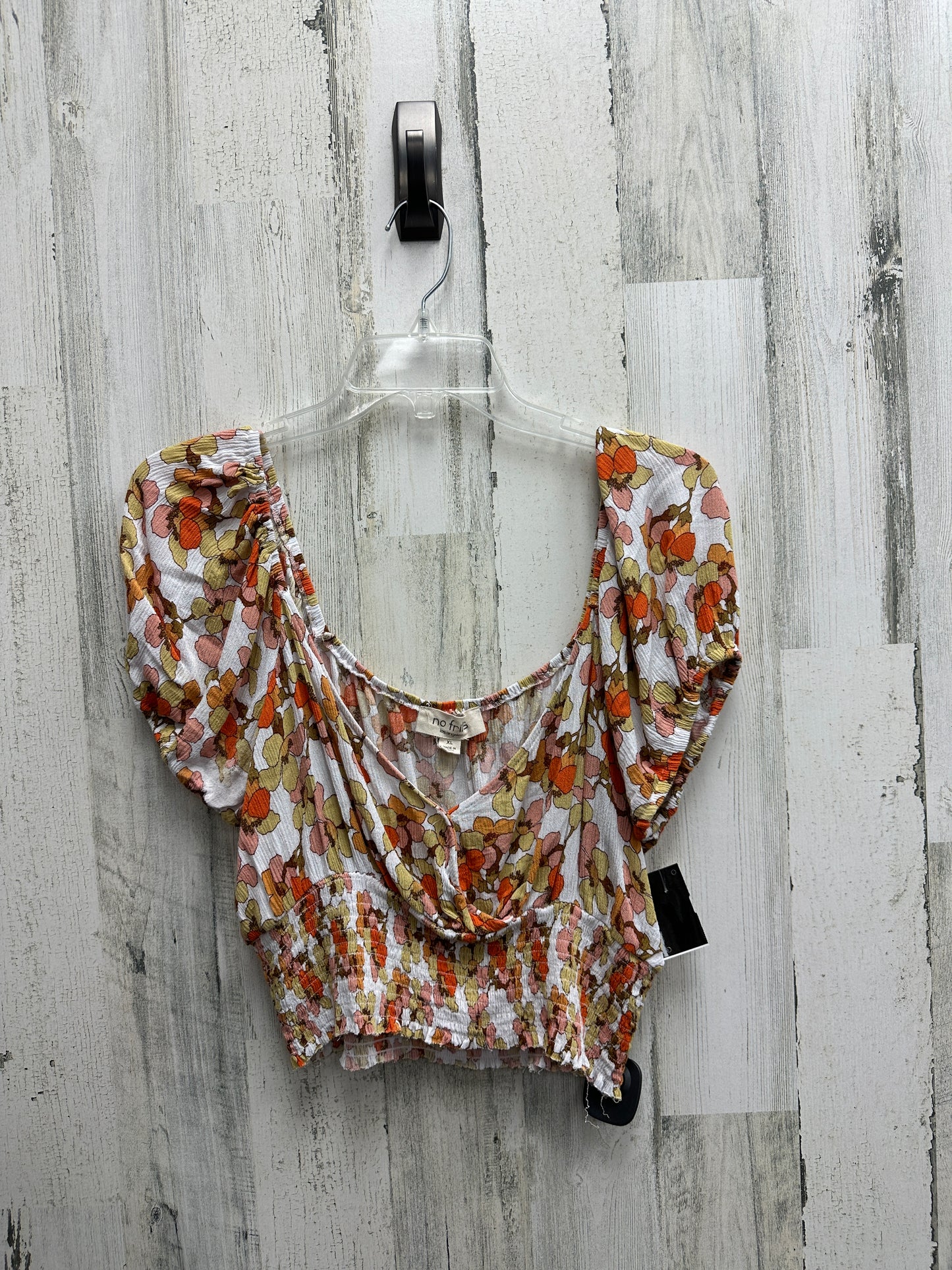 Top Short Sleeve By Clothes Mentor Size: Xl