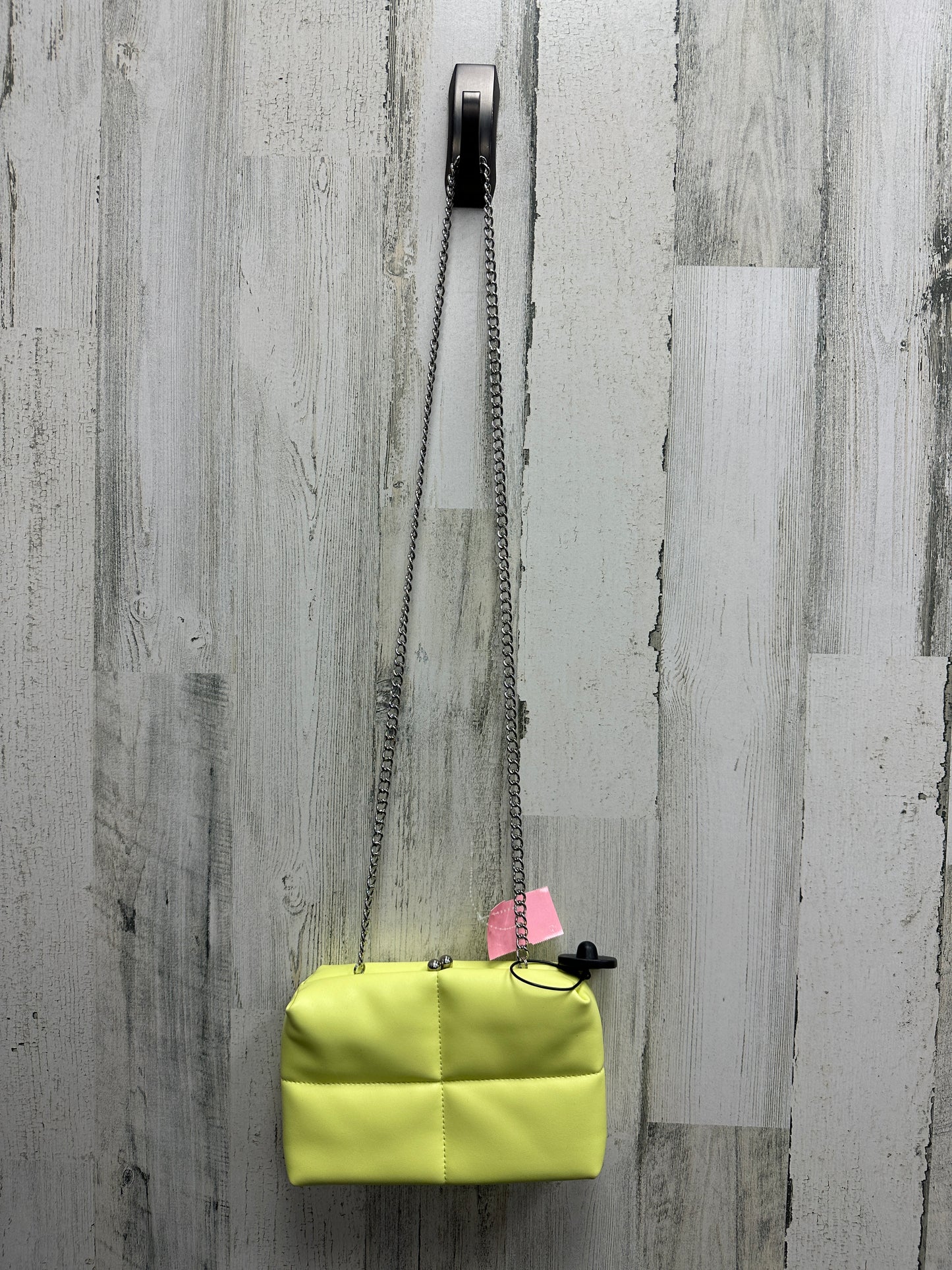 Crossbody By A New Day Size: Medium