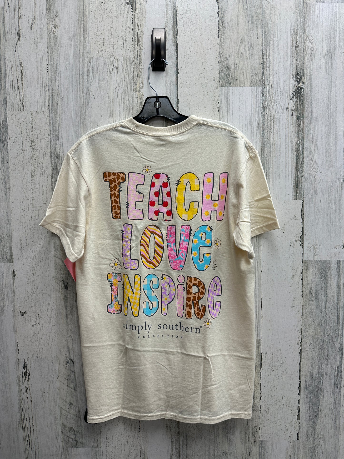 Top Short Sleeve Basic By Simply Southern Size: M
