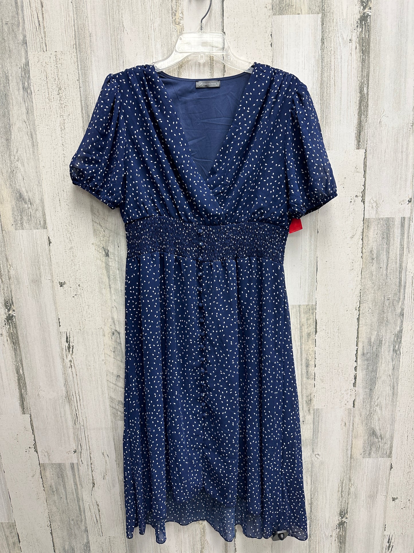 Dress Casual Short By Cme Size: L