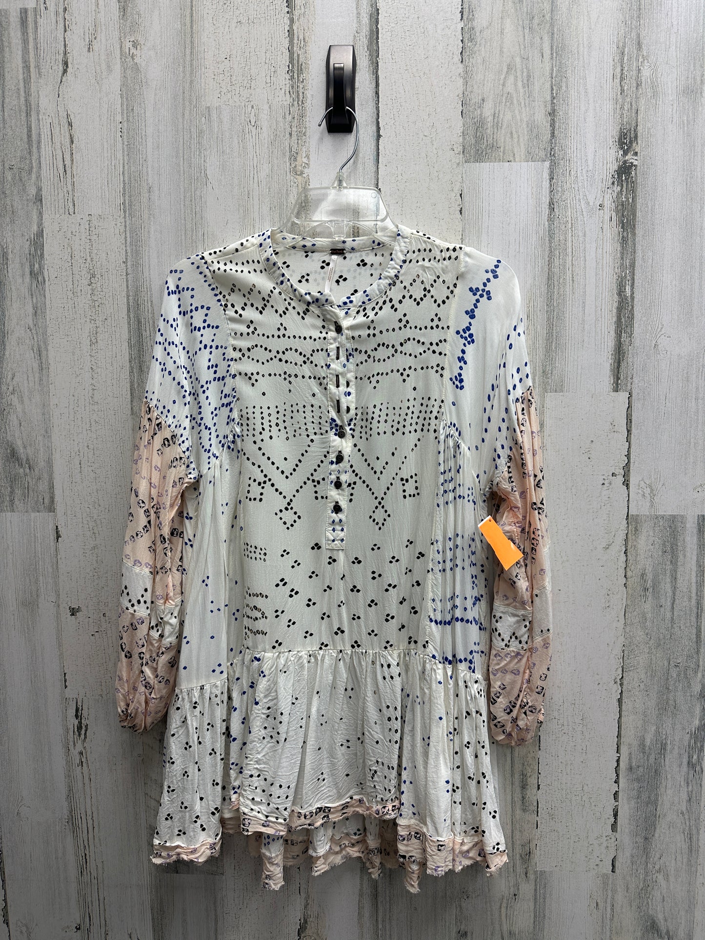 Tunic Long Sleeve By Free People Size: Xs