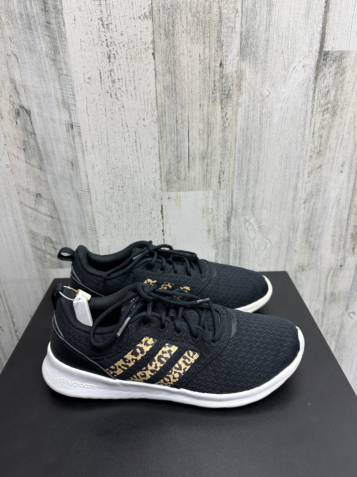 Shoes Athletic By Adidas Size: 9