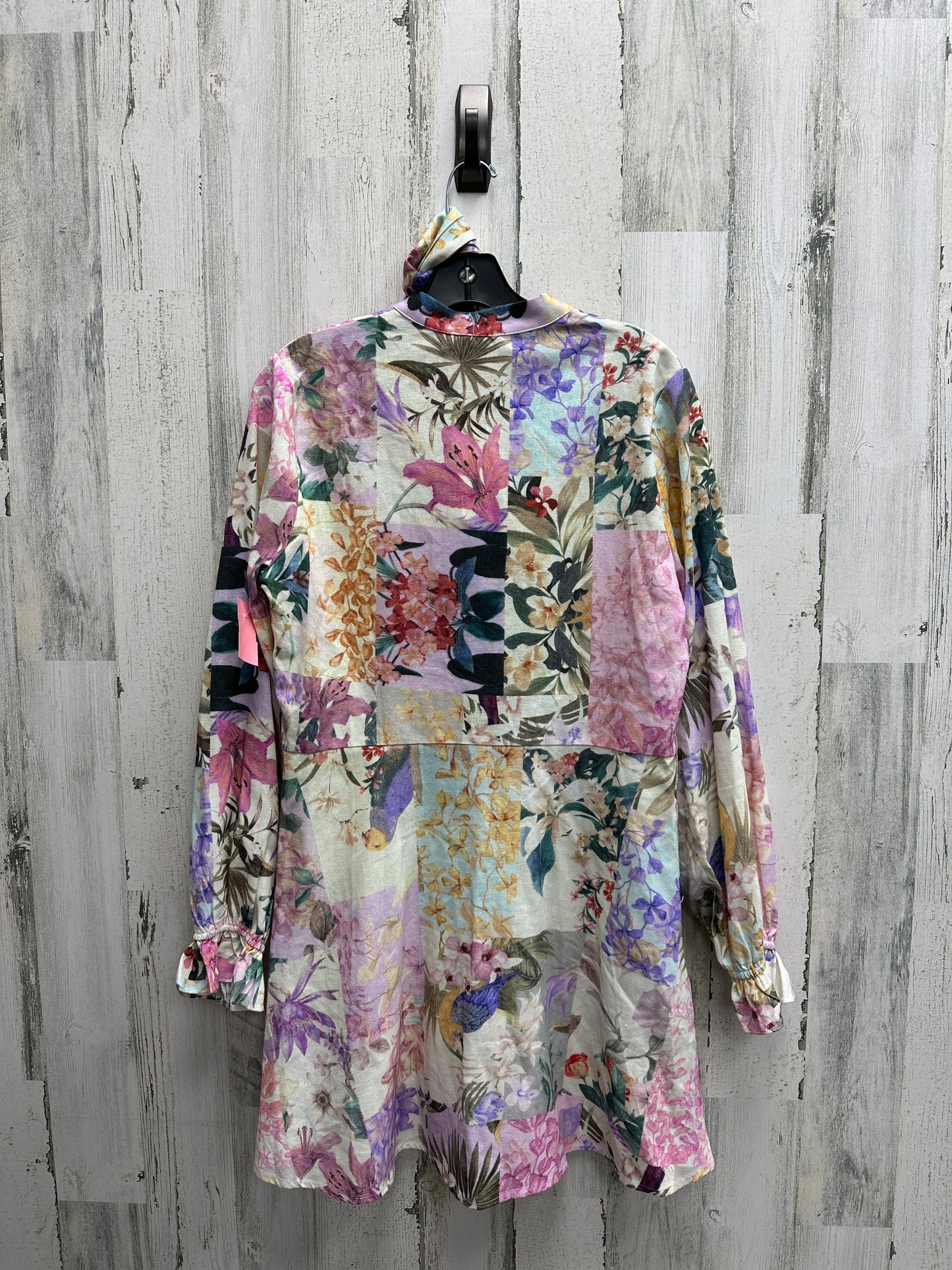 Dress Casual Short By Fate Size: M