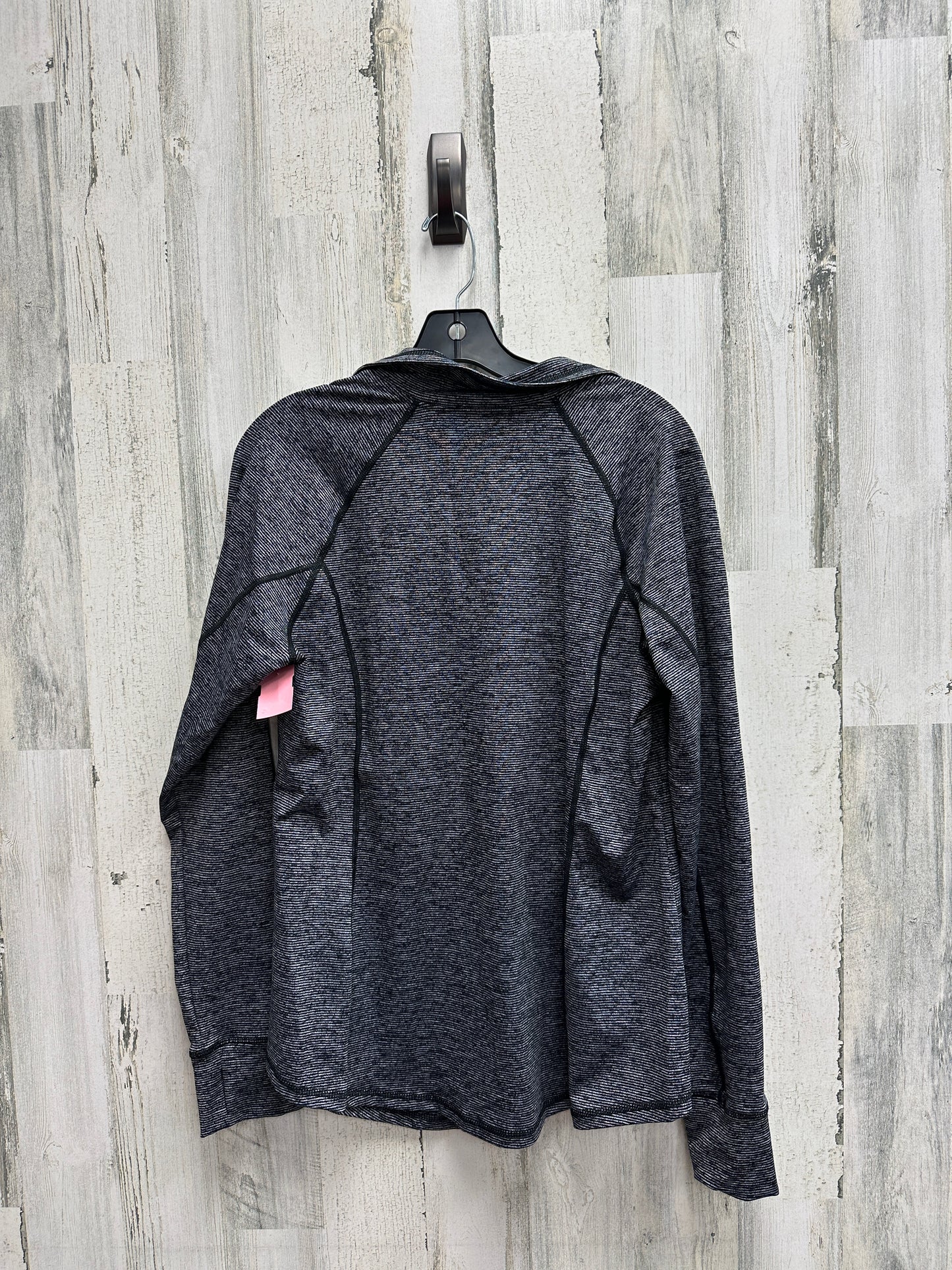 Athletic Top Long Sleeve Collar By Torrid Size: 1x