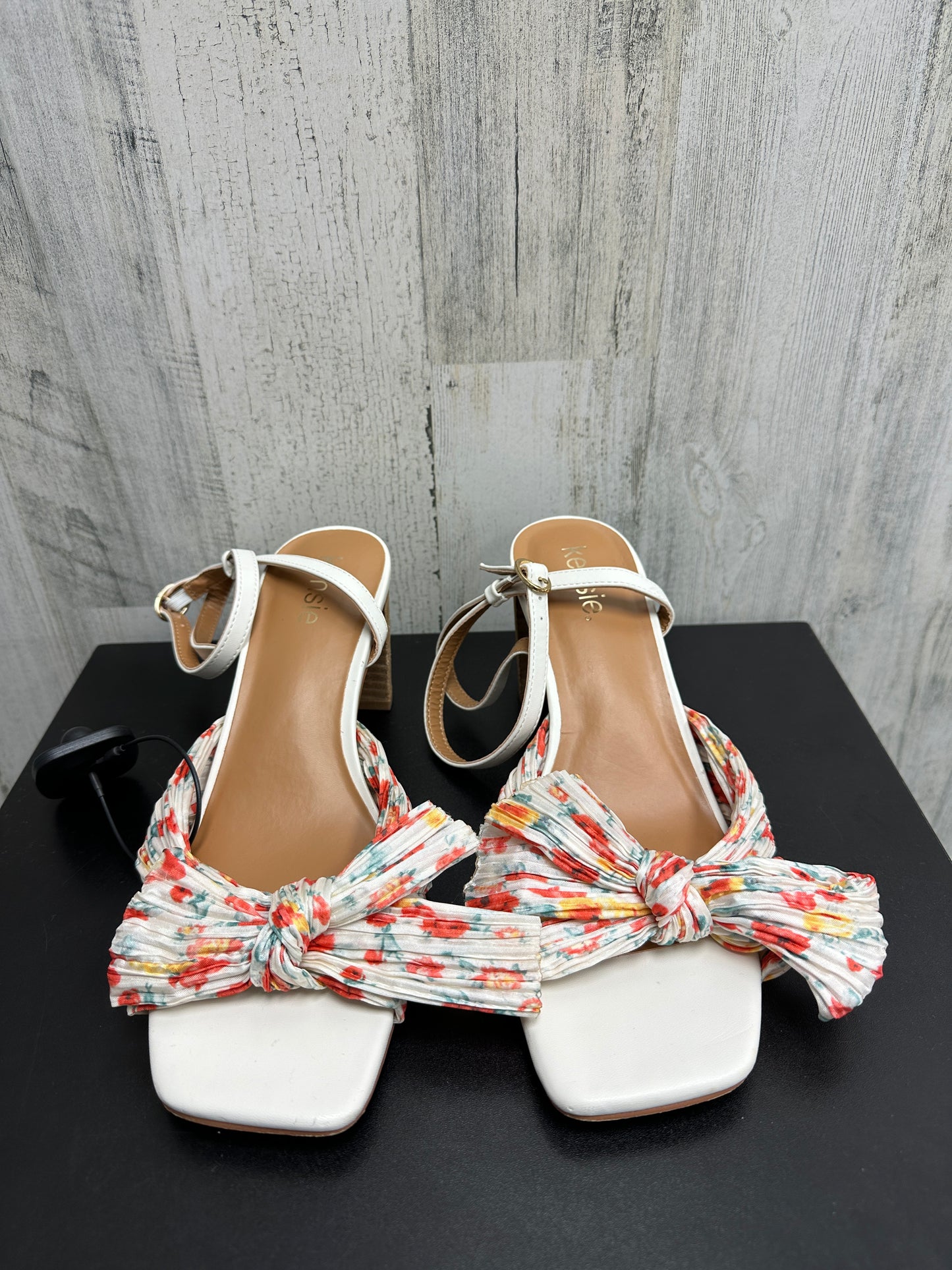 Sandals Heels Block By Kensie Size: 8.5