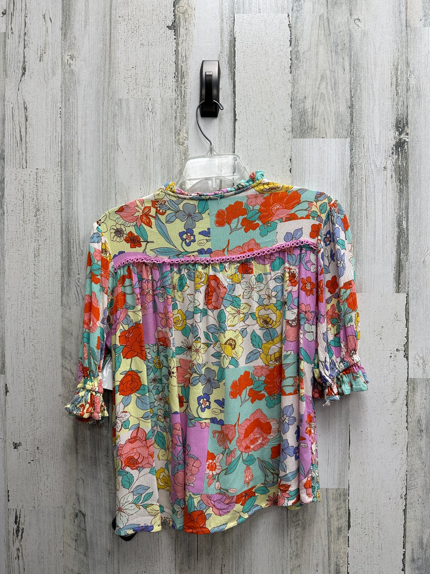 Top Short Sleeve By Fate Size: S