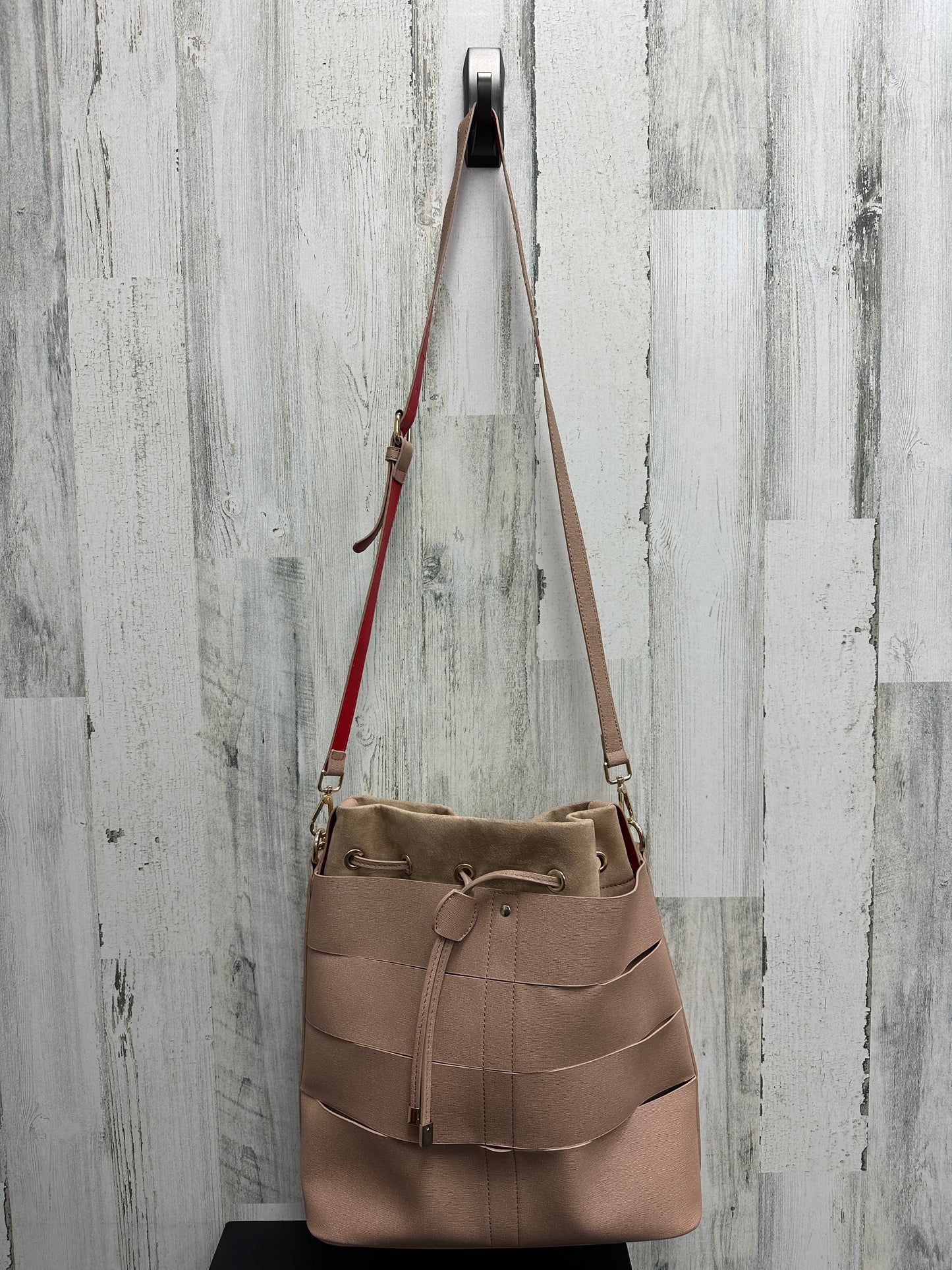 Handbag By Clothes Mentor Size: Large