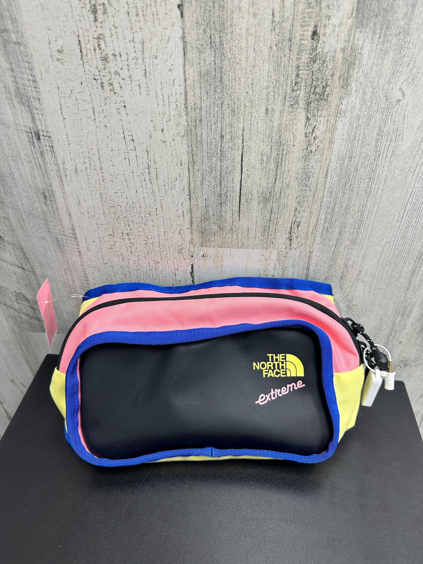 Belt Bag By North Face Size: Medium