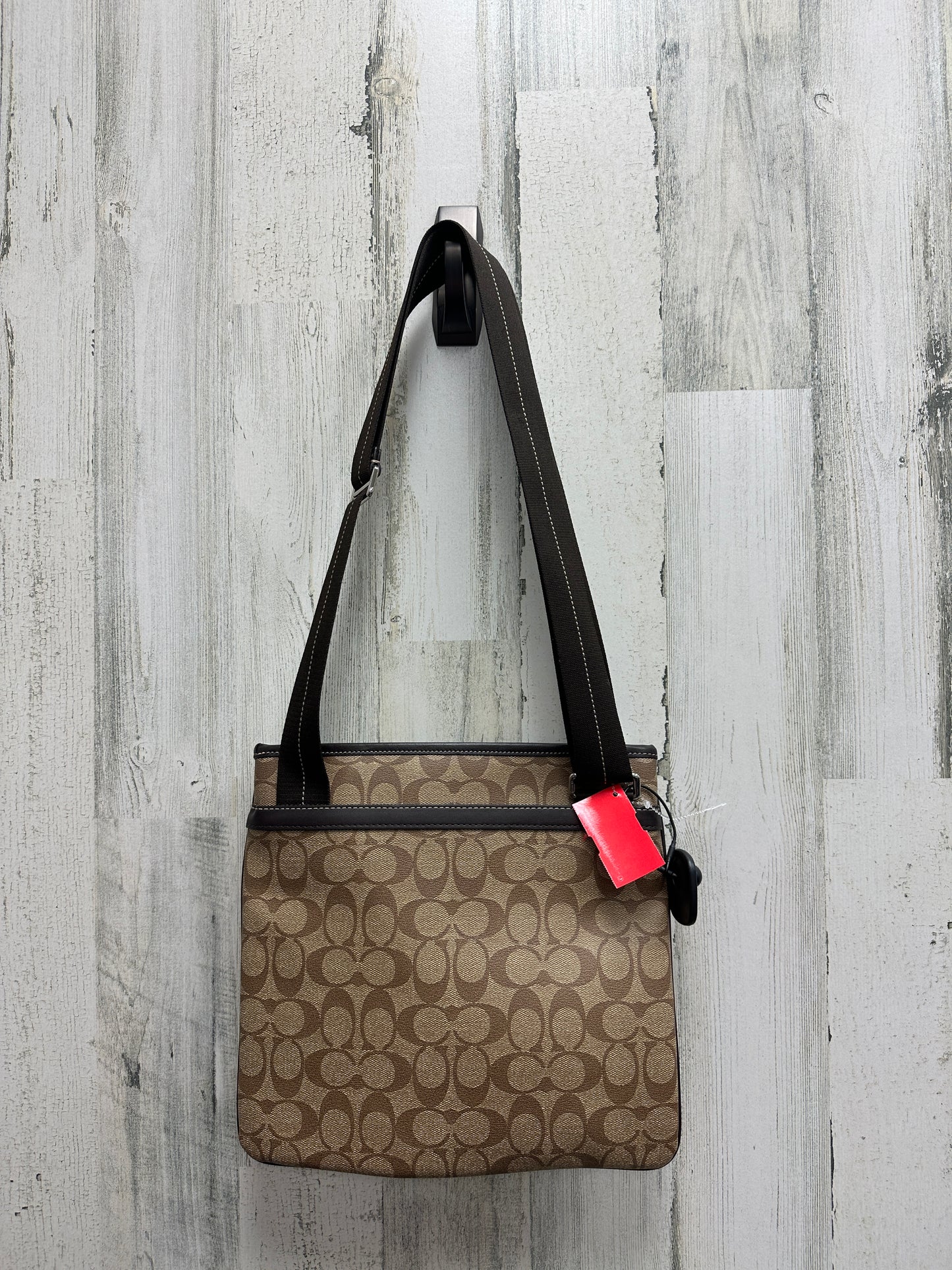 Handbag Designer By Coach Size: Medium