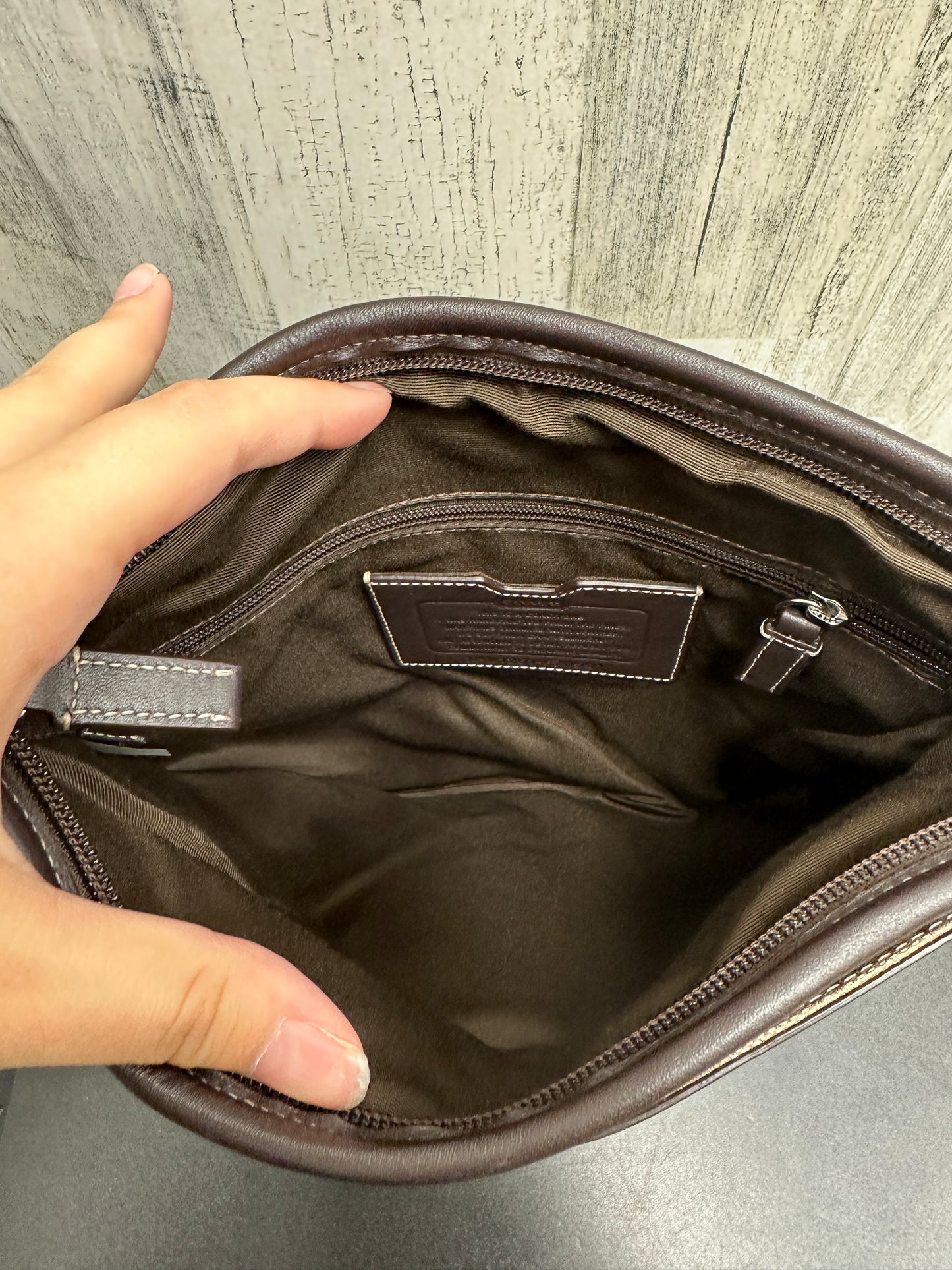 Handbag Designer By Coach Size: Medium