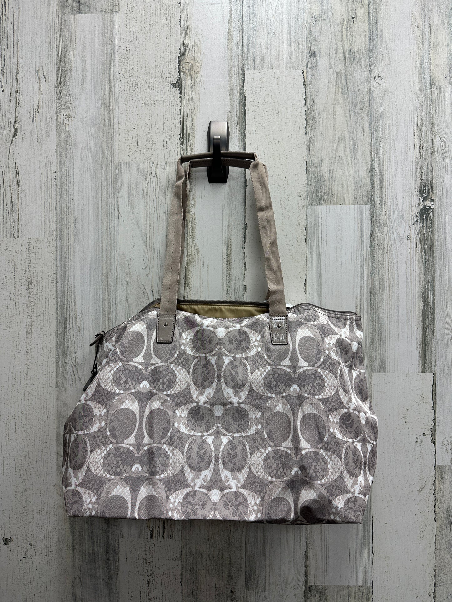 Handbag Designer By Coach Size: Large