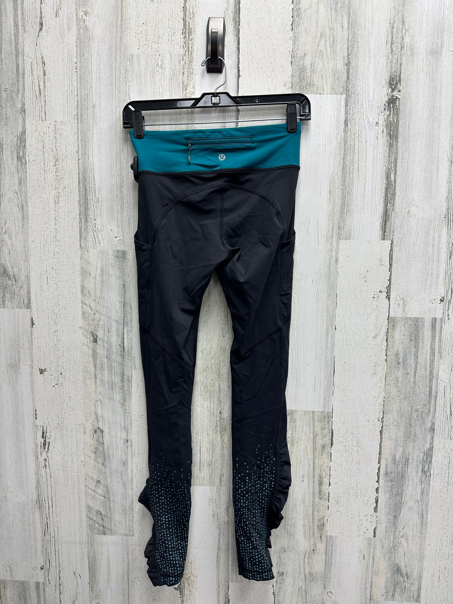 Athletic Leggings By Lululemon Size: 4