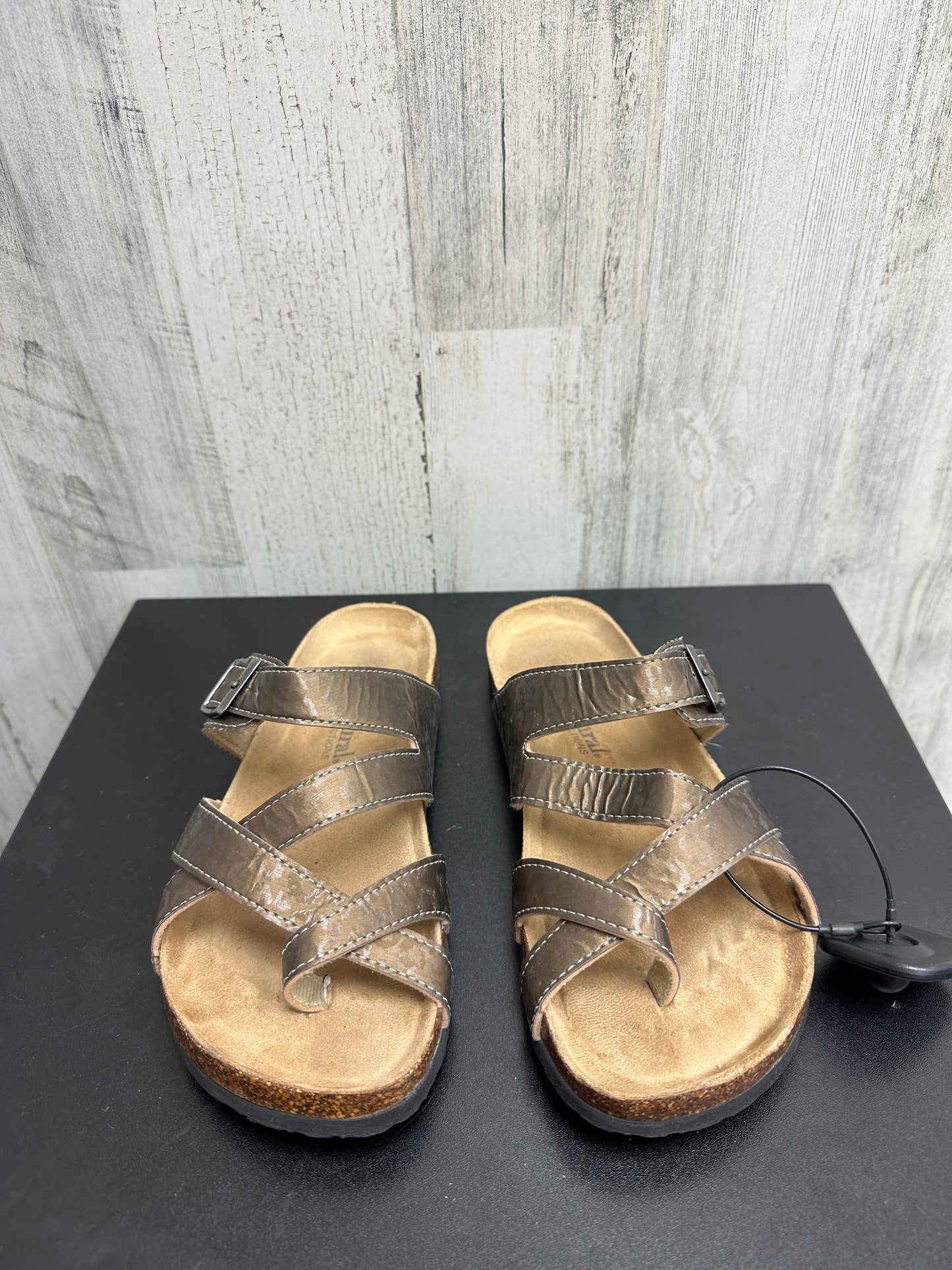 Sandals Flats By Natural Reflections Size: 8