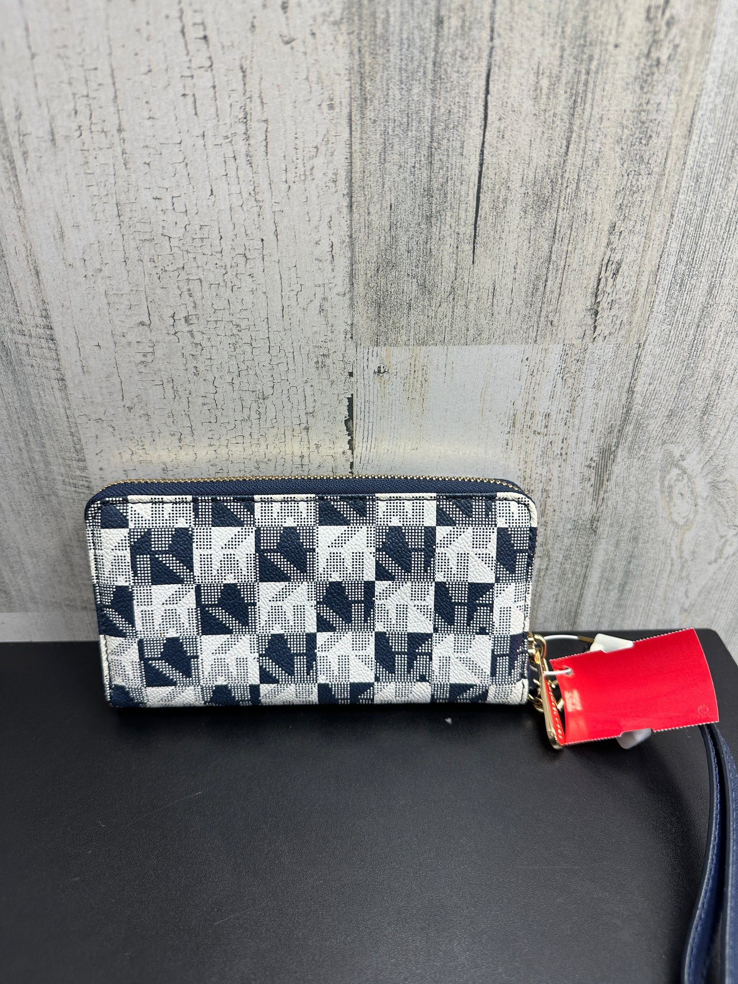 Wristlet By Michael Kors Size: Medium