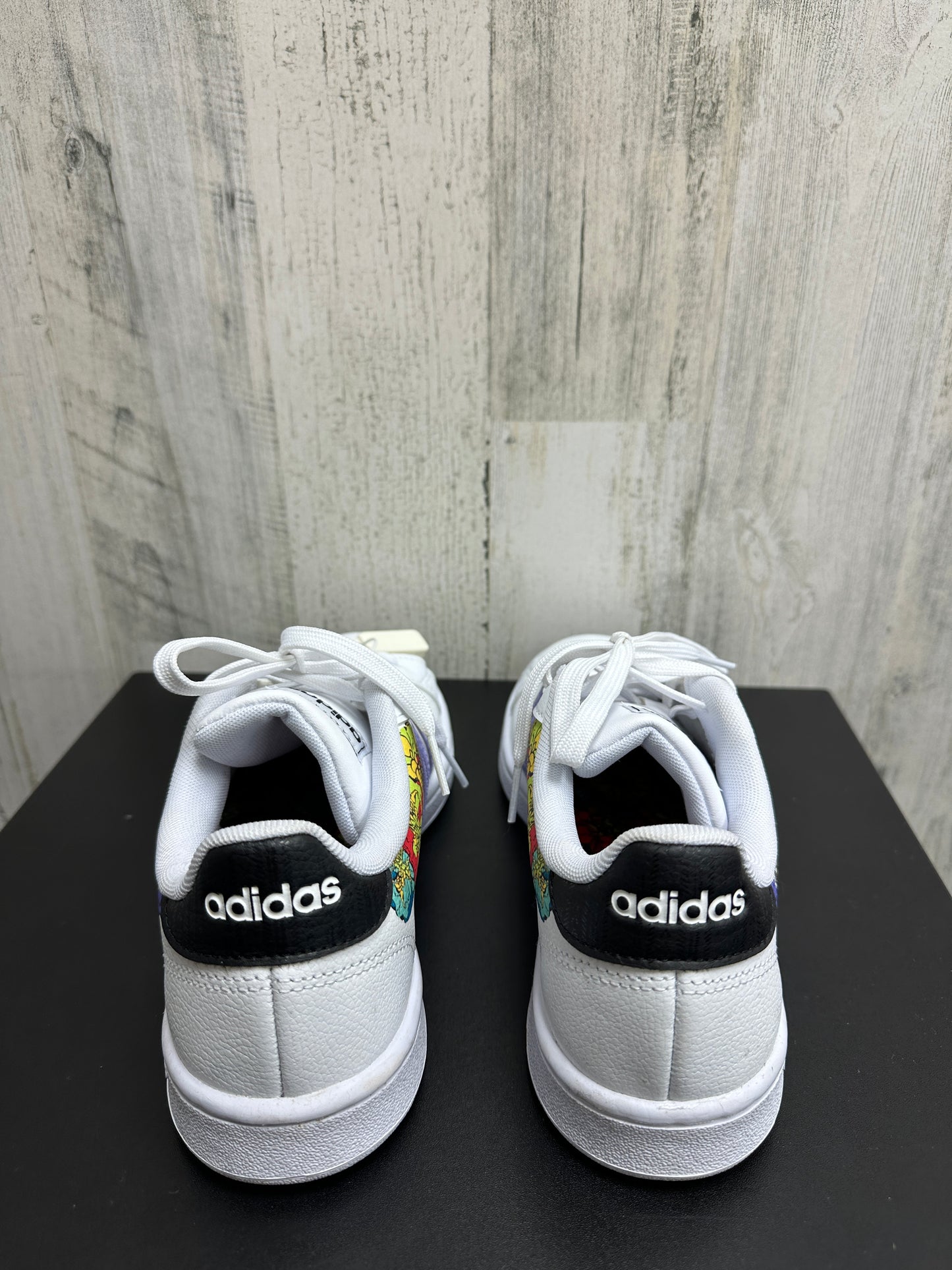 Shoes Sneakers By Adidas Size: 7