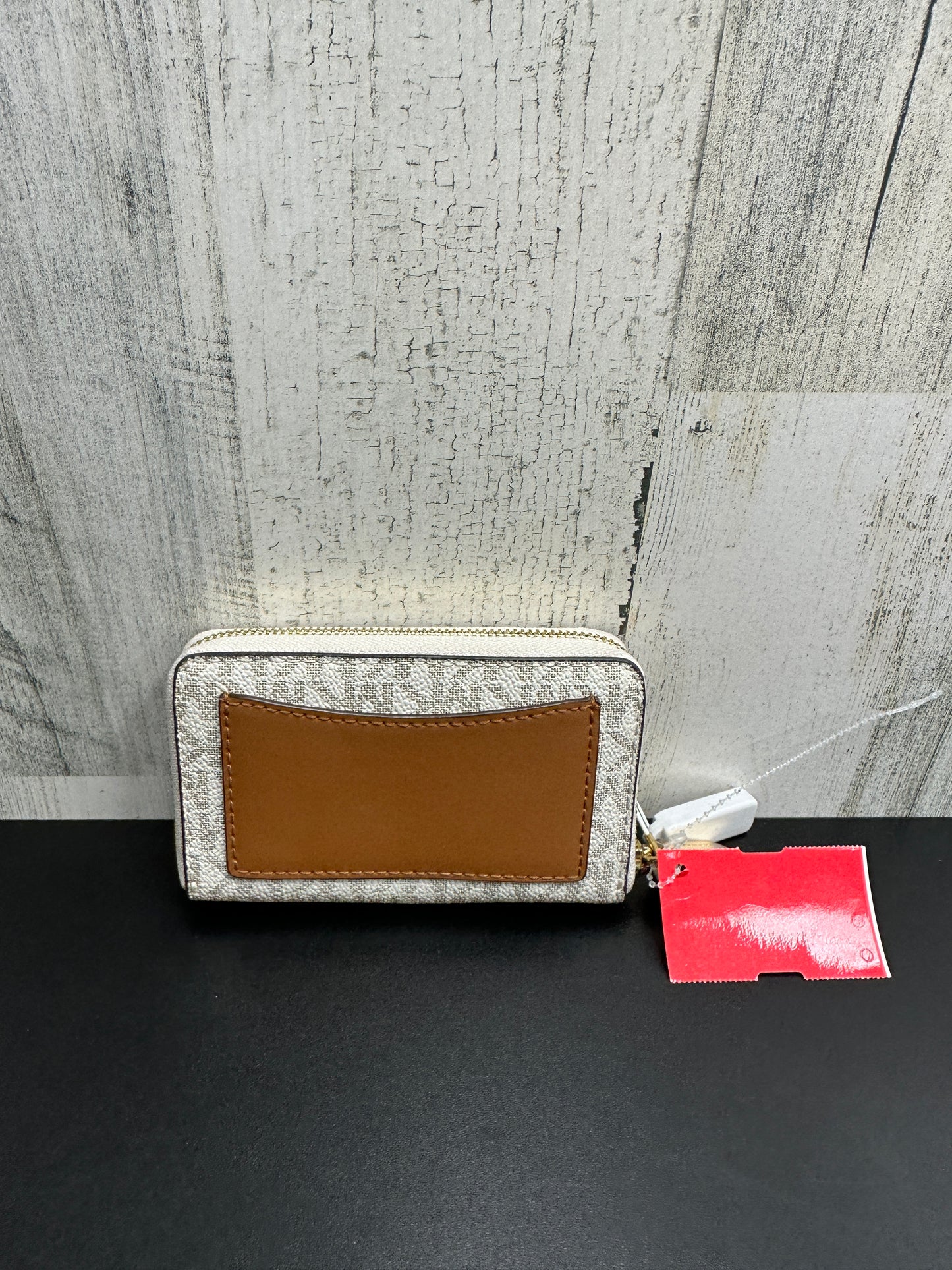 Coin Purse By Michael Kors Size: Small