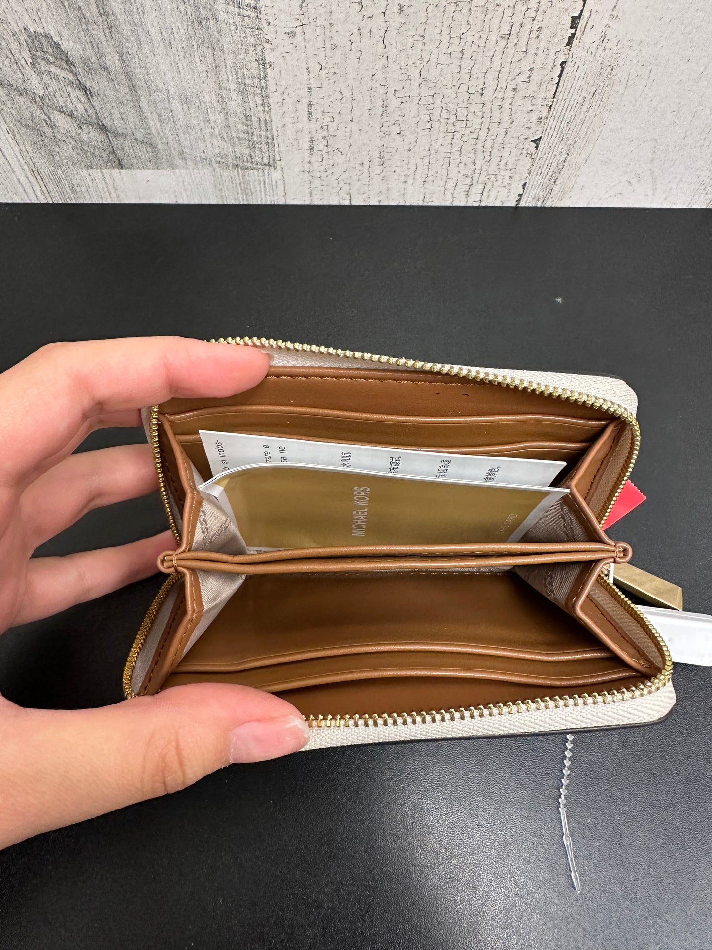Coin Purse By Michael Kors Size: Small
