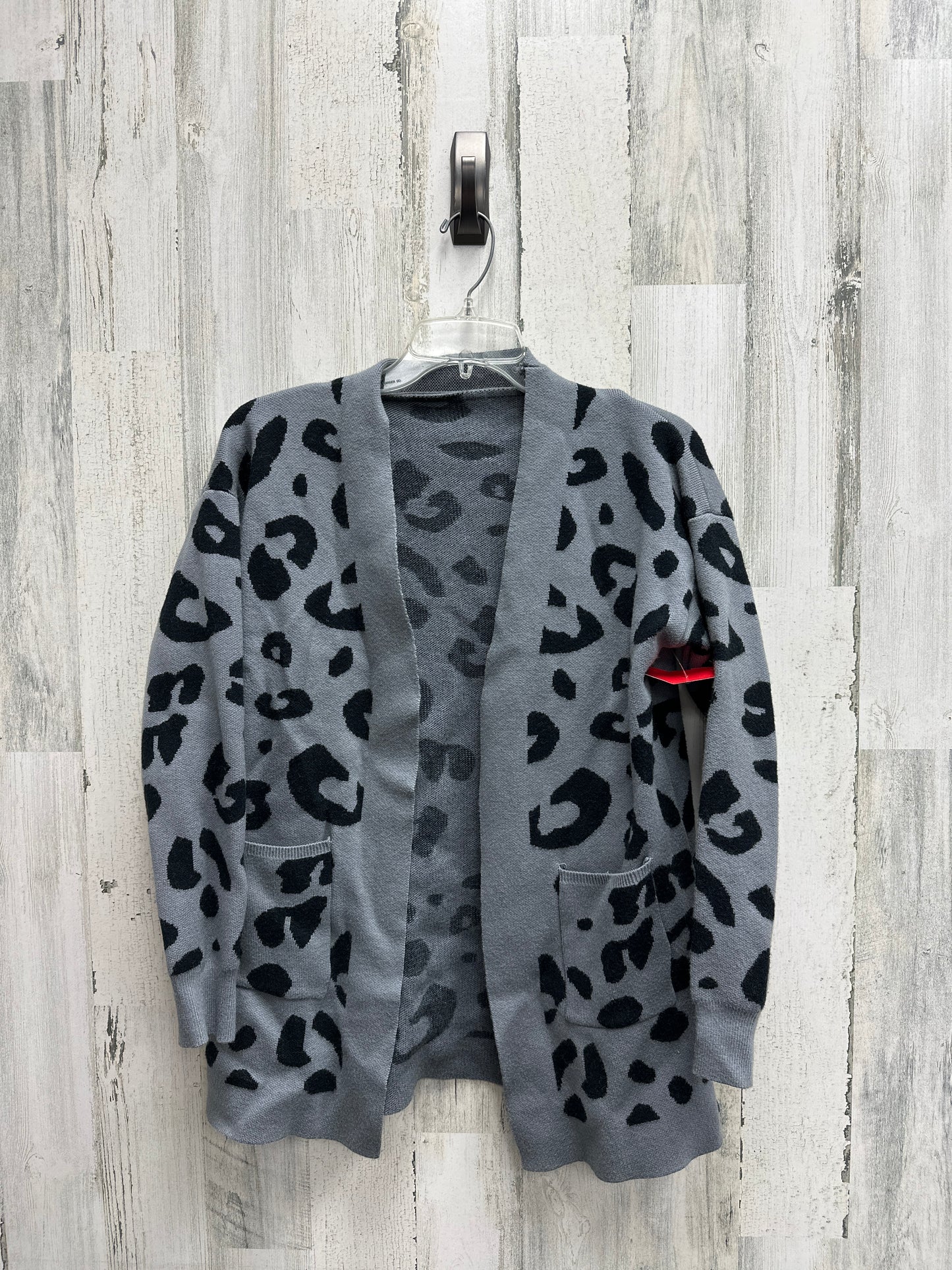 Sweater By Clothes Mentor Size: S