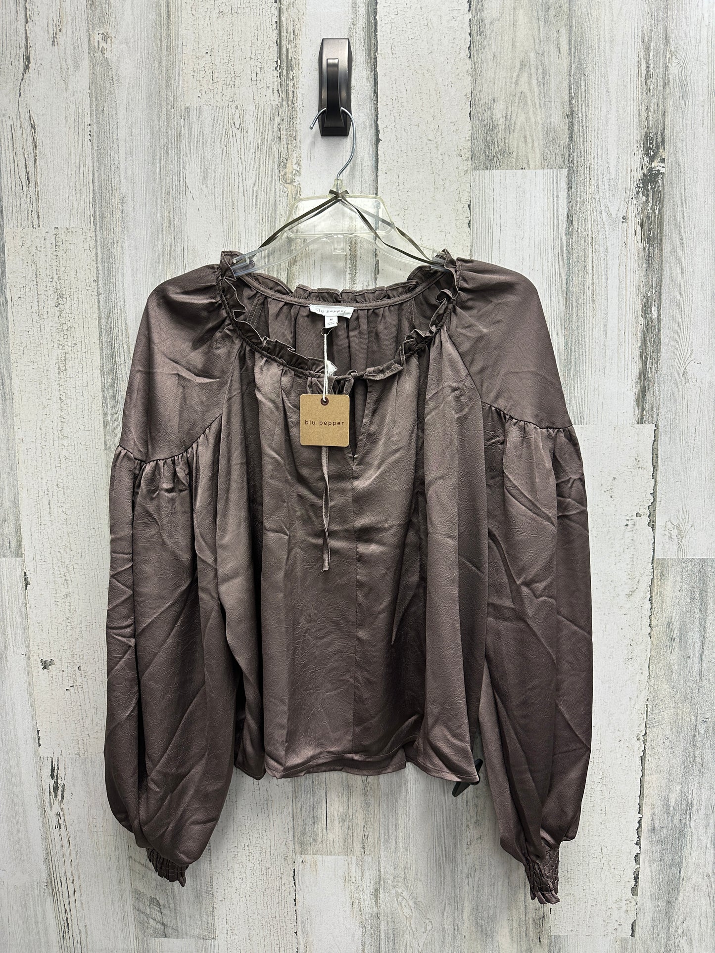 Top Long Sleeve By Blu Pepper Size: M