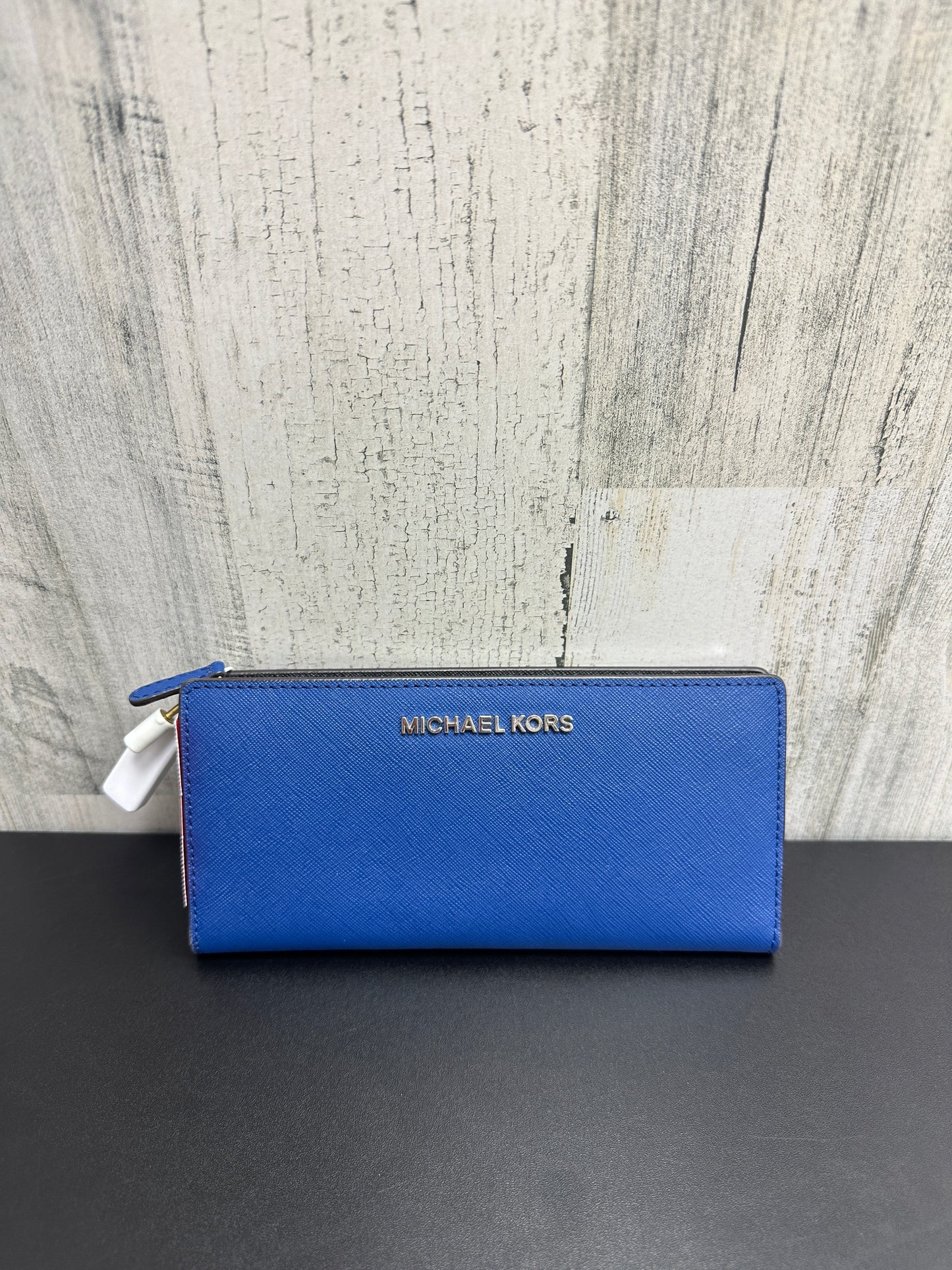 Wallet By Michael Kors Size: Medium
