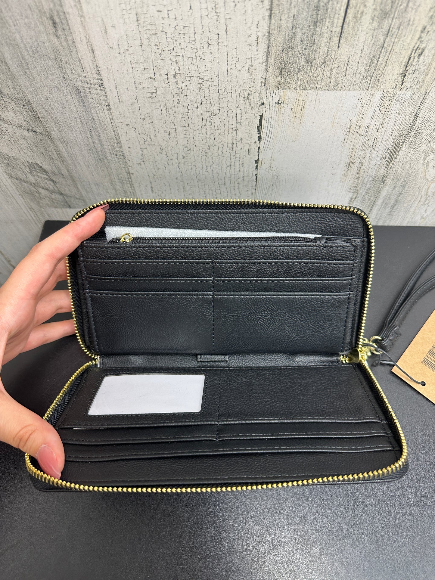 Wallet By Steve Madden Size: Large