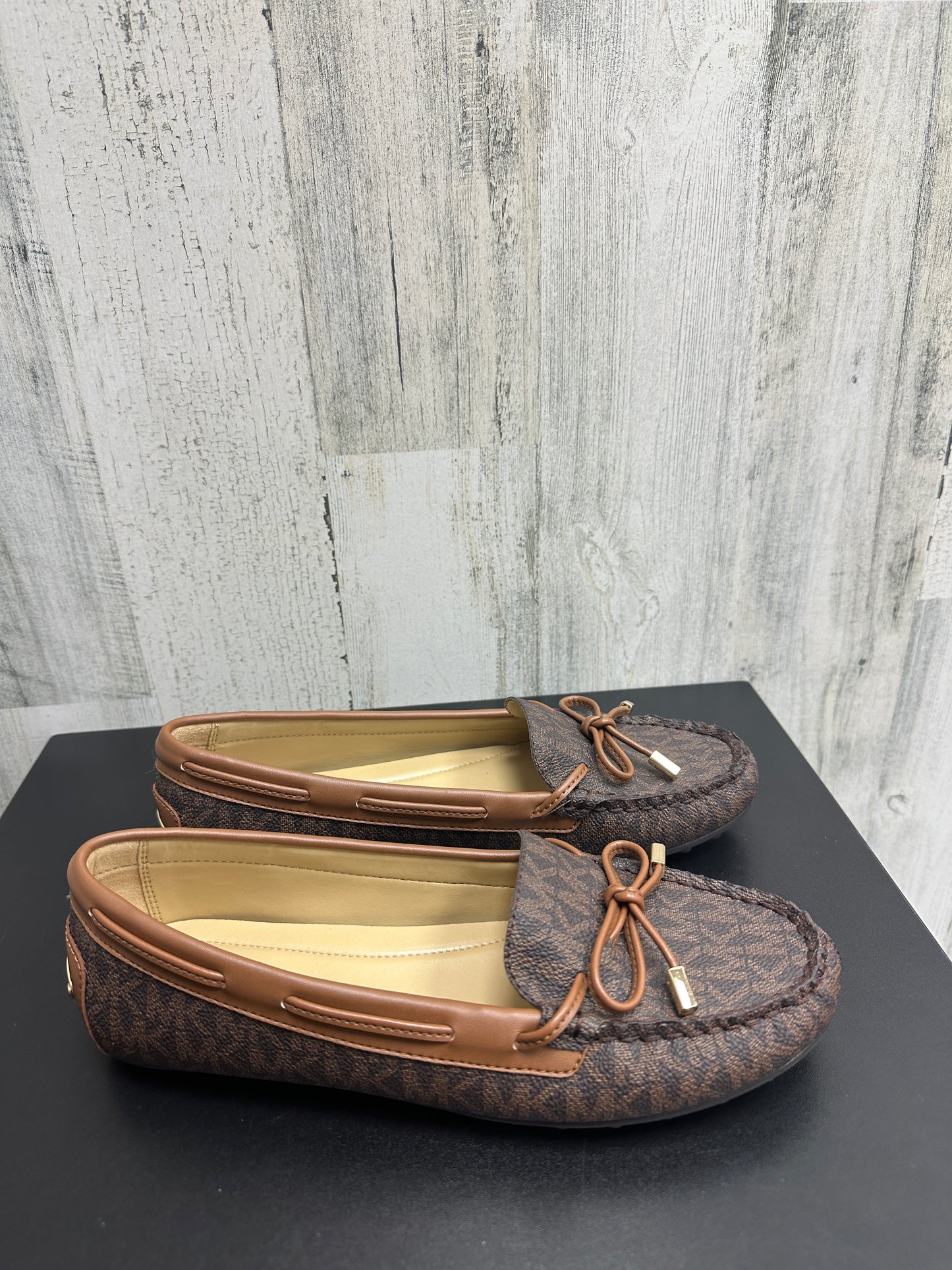 Shoes Flats Other By Michael Kors Size: 6.5