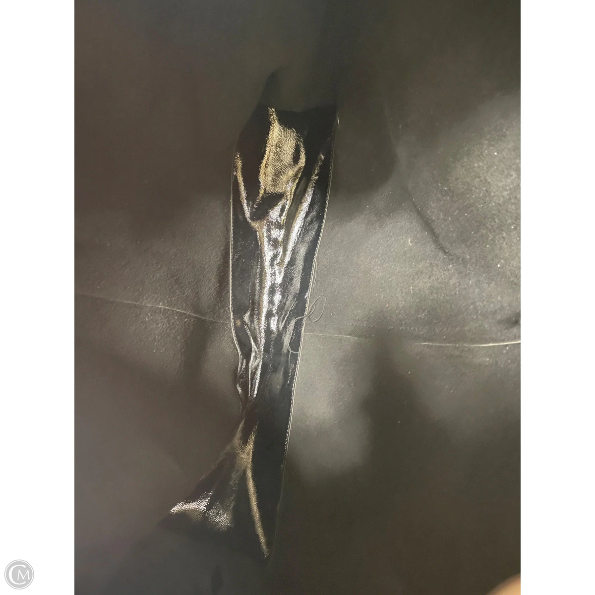 Handbag By Clothes Mentor, Size: Medium