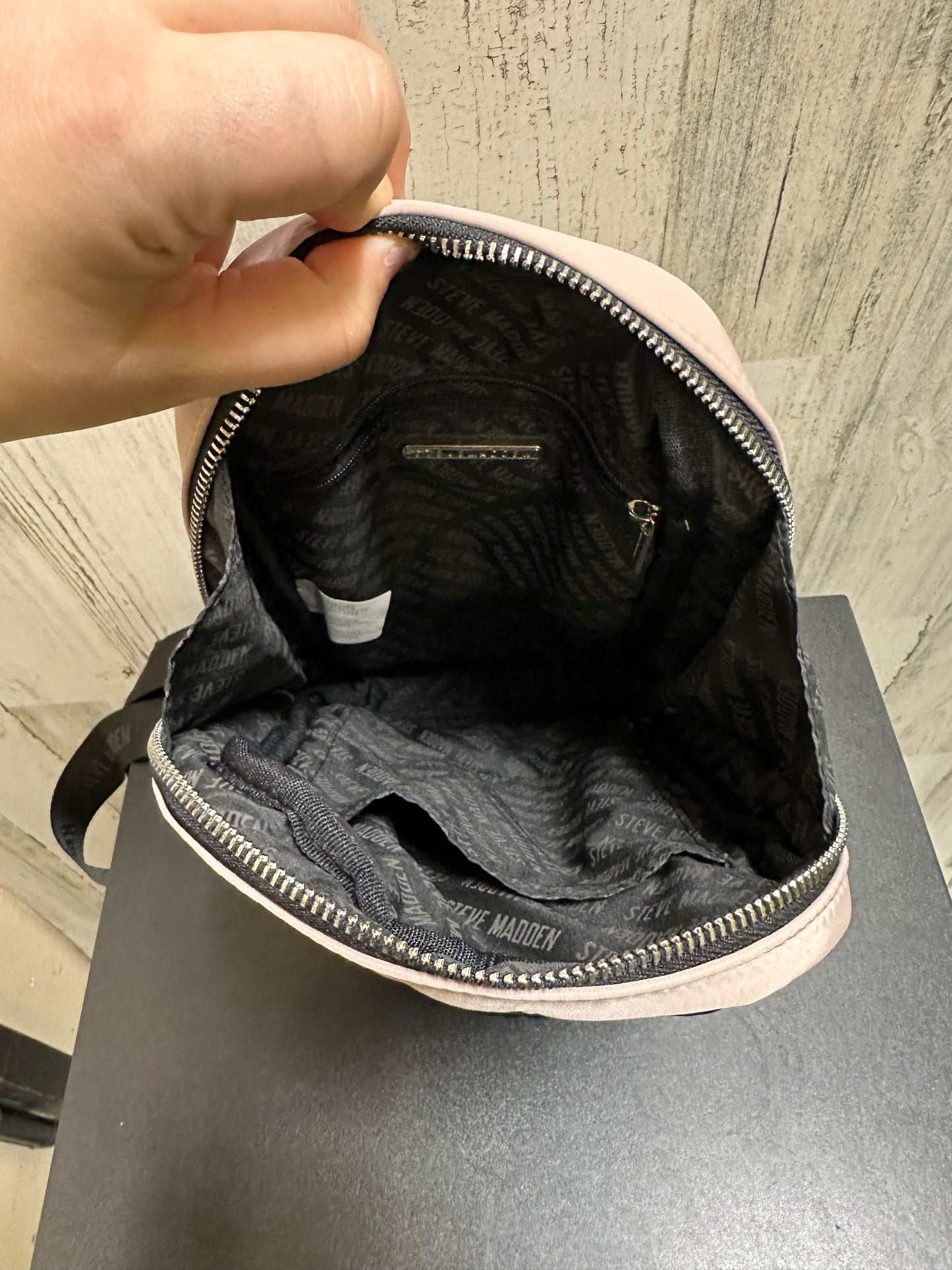 Belt Bag By Steve Madden  Size: Medium