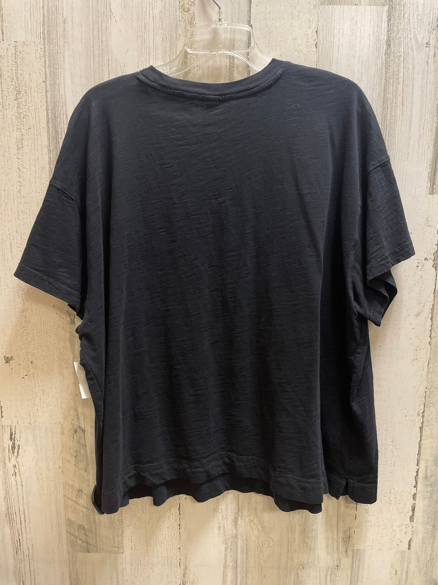 Top Short Sleeve By Old Navy In Black, Size: 3x