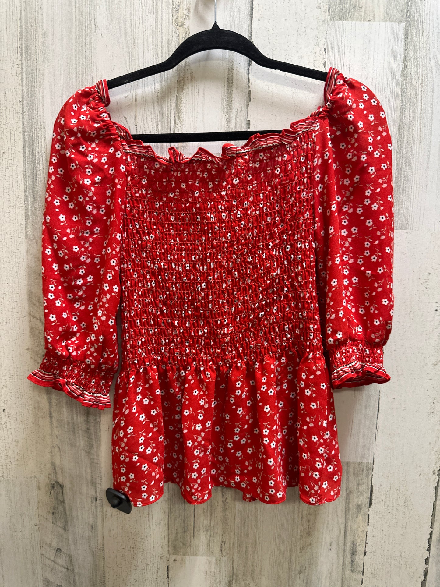 Red Top Short Sleeve Max Studio, Size Xs