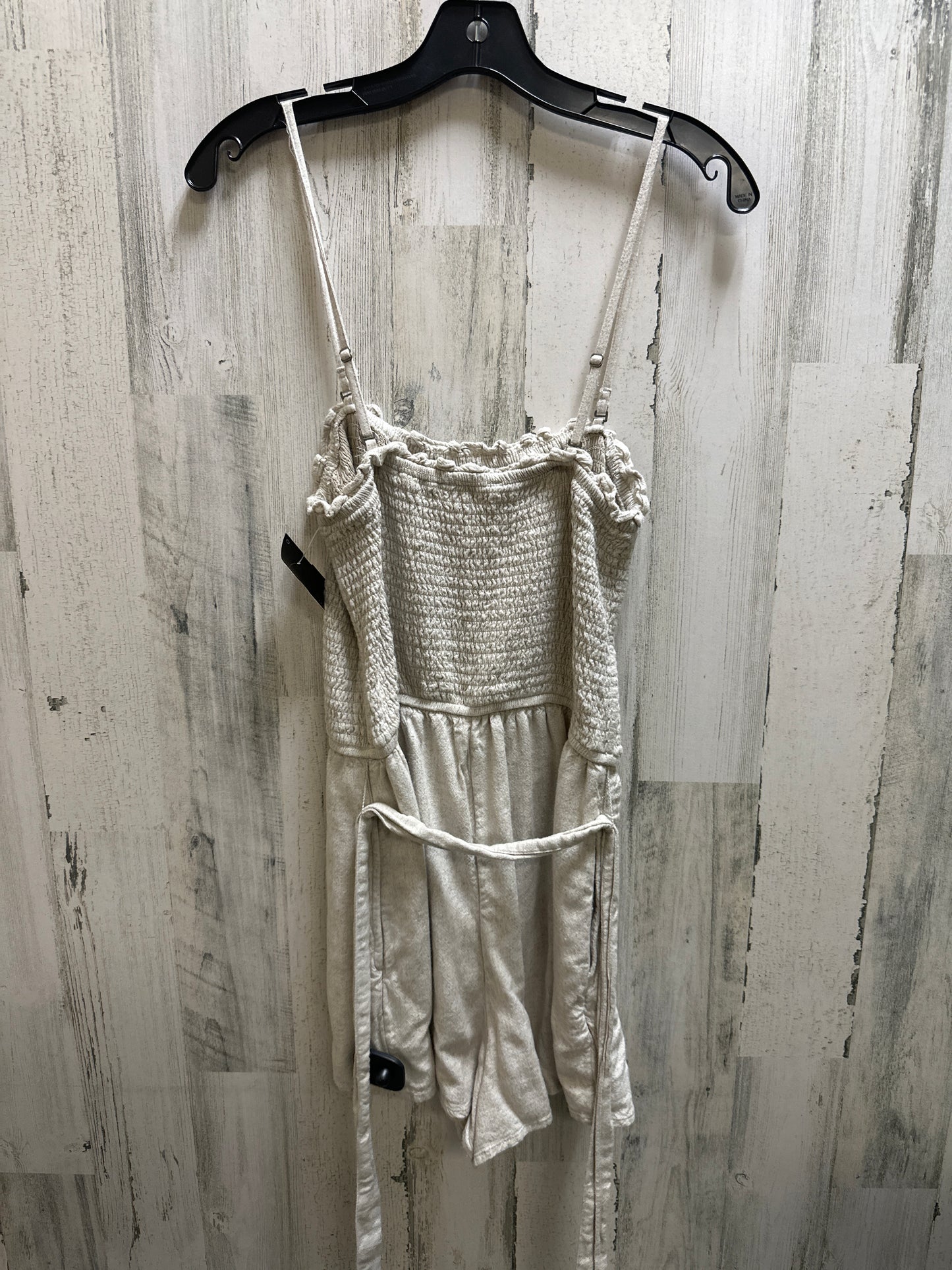 Tan Romper Abercrombie And Fitch, Size L