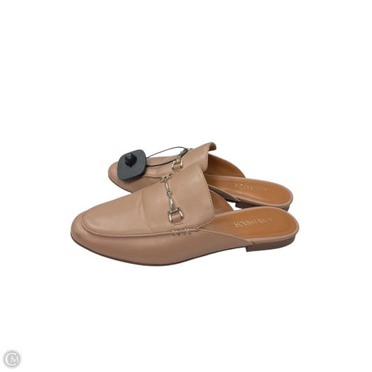 Shoes Flats By Clothes Mentor In Tan, Size: 7