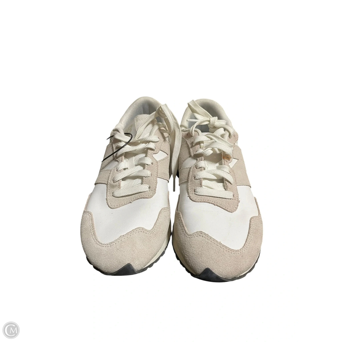 Shoes Athletic By New Balance In Cream, Size: 8.5