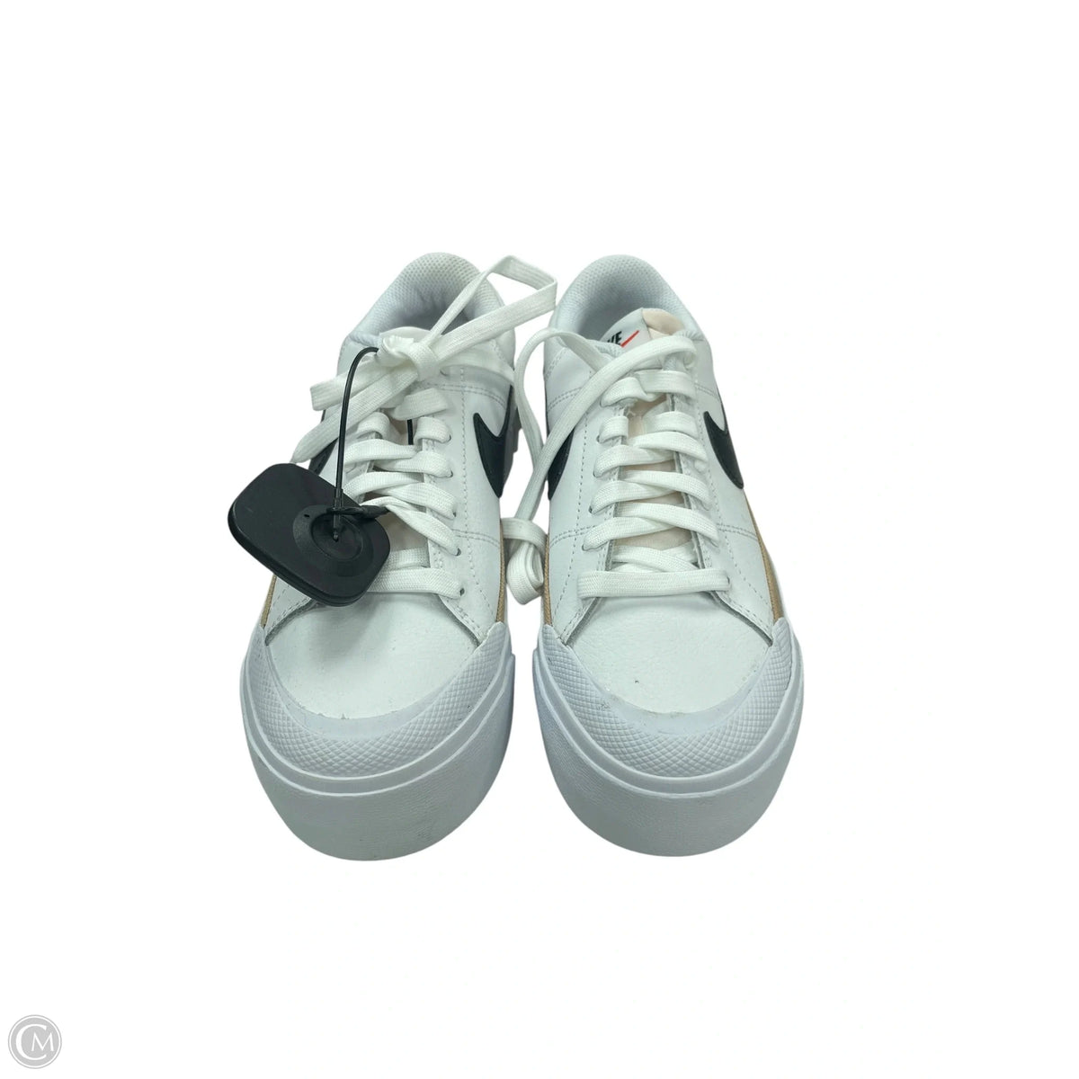 Shoes Athletic By Nike In White, Size: 6