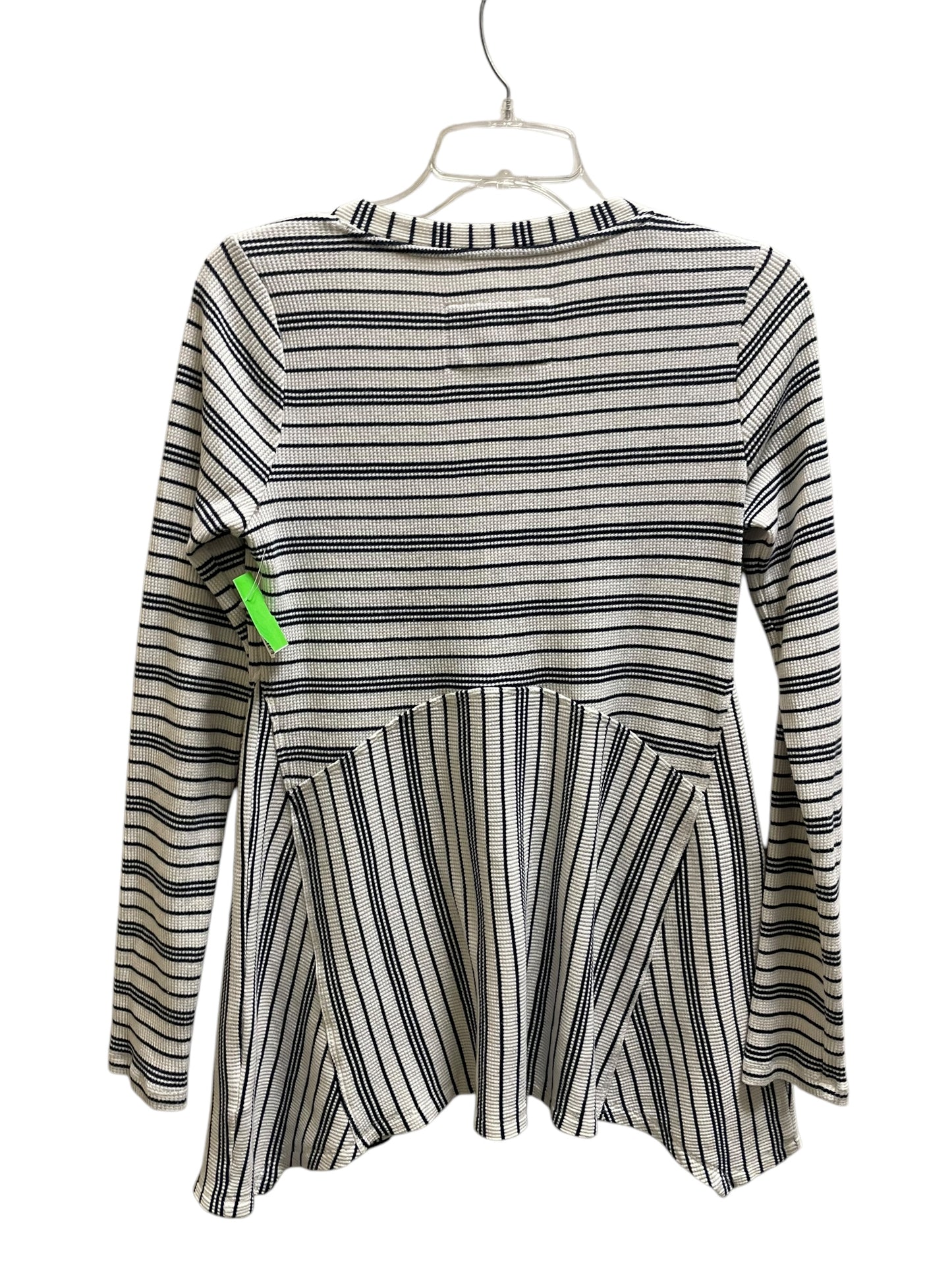 Top Long Sleeve By Anthropologie In Striped Pattern, Size: Xs