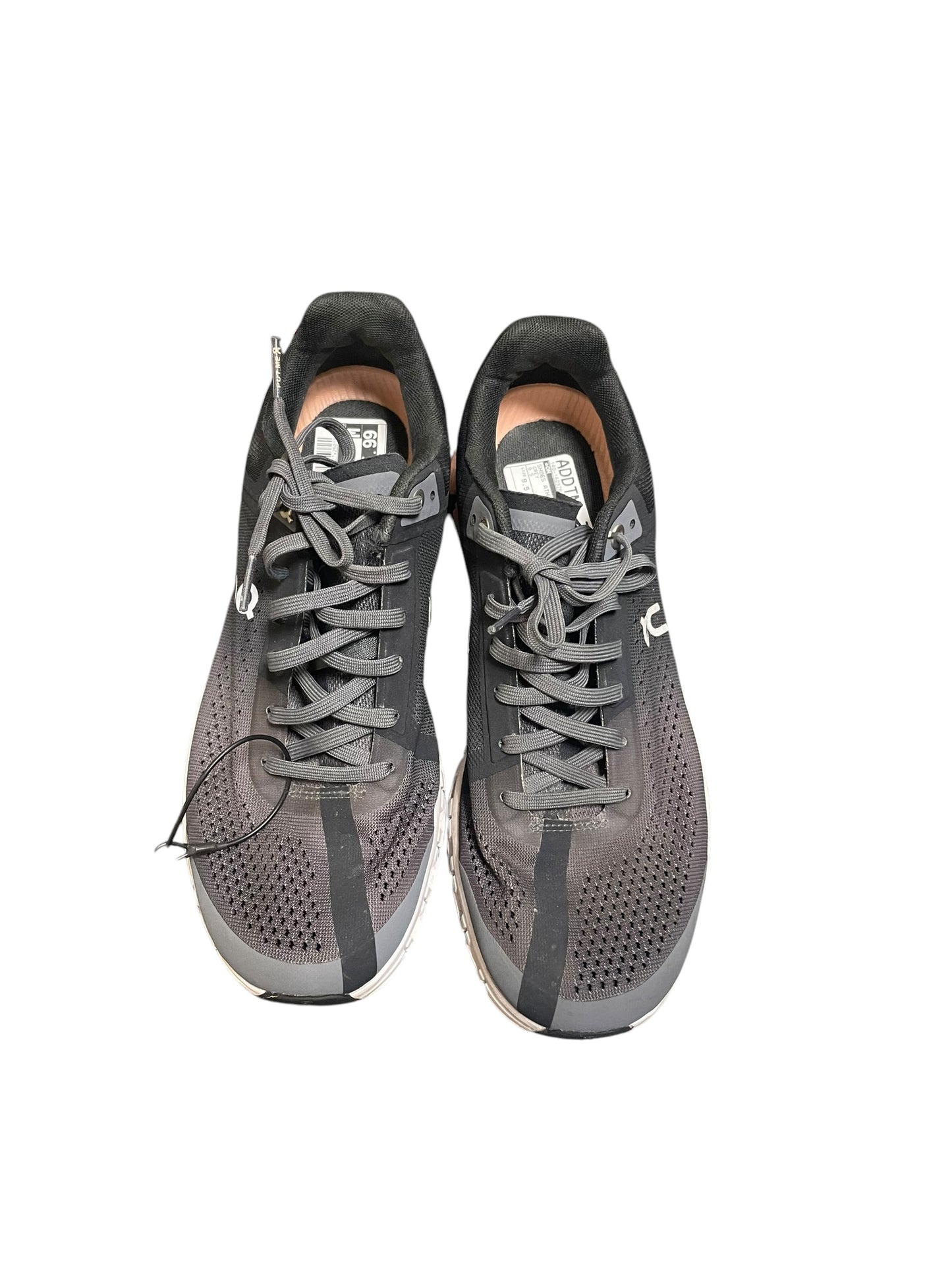 Shoes Athletic By On In Grey, Size: 9.5