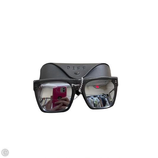 Sunglasses By Clothes Mentor
