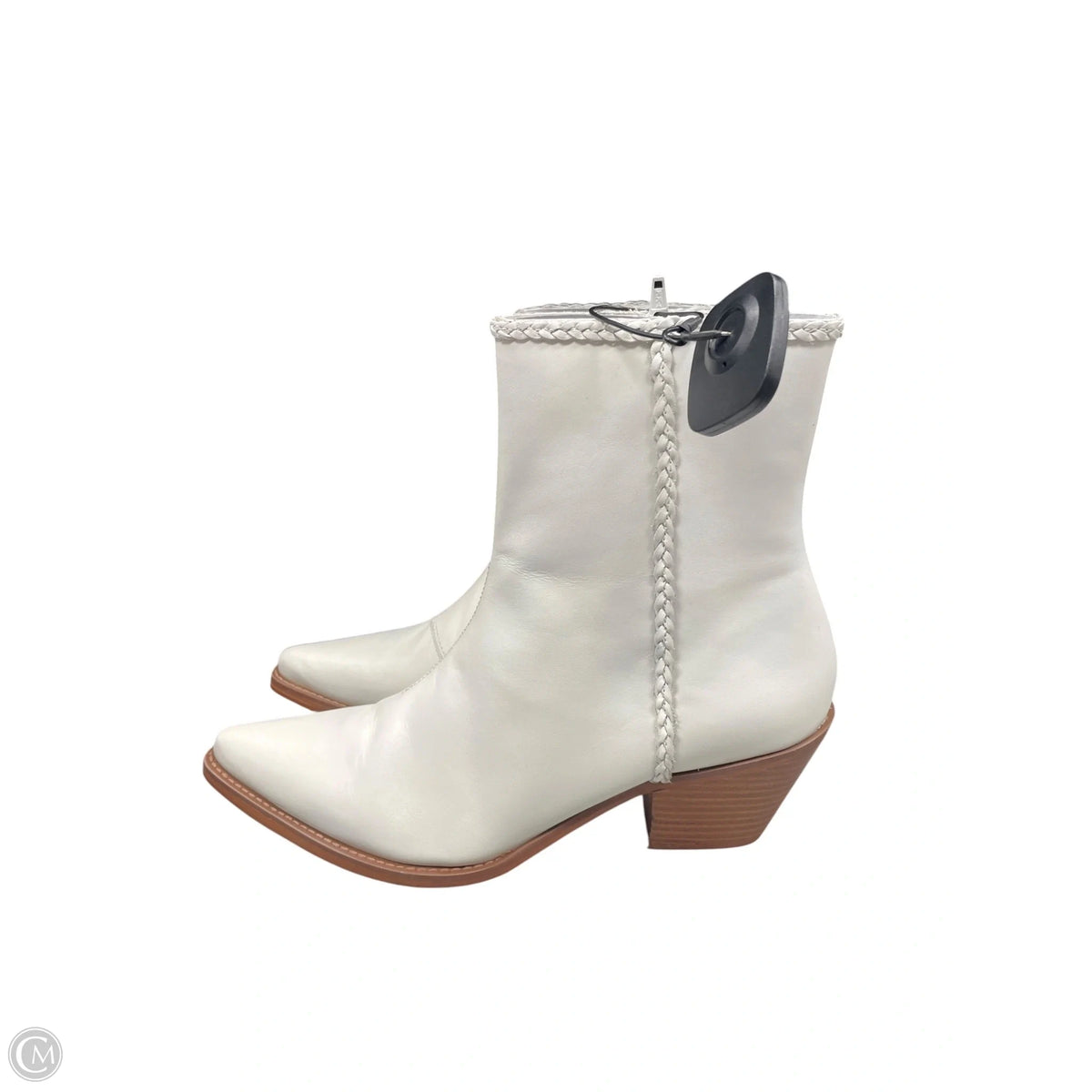 Boots Ankle Flats By Matisse In White, Size: 10