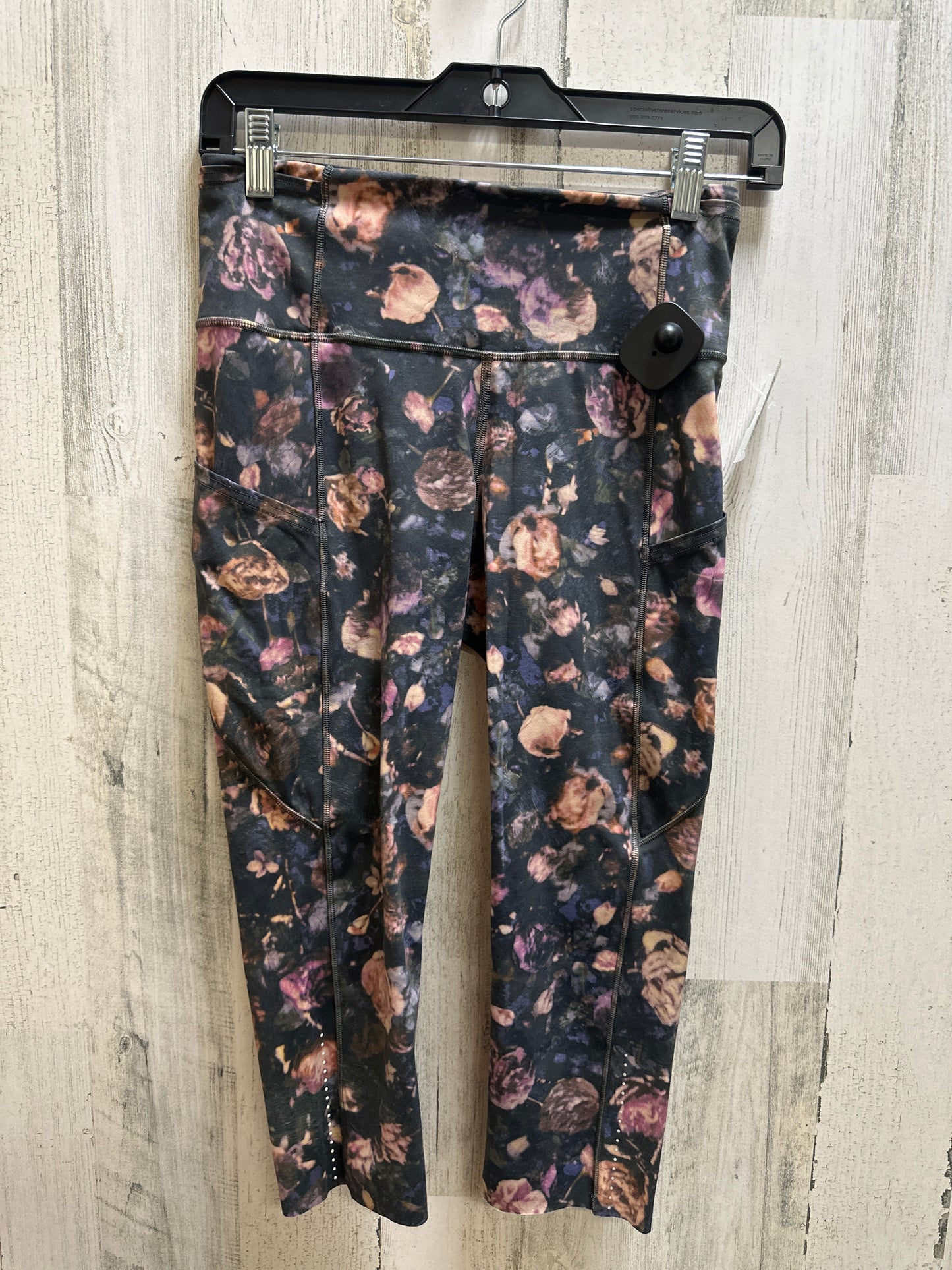 Floral Print Athletic Capris Lululemon, Size 6