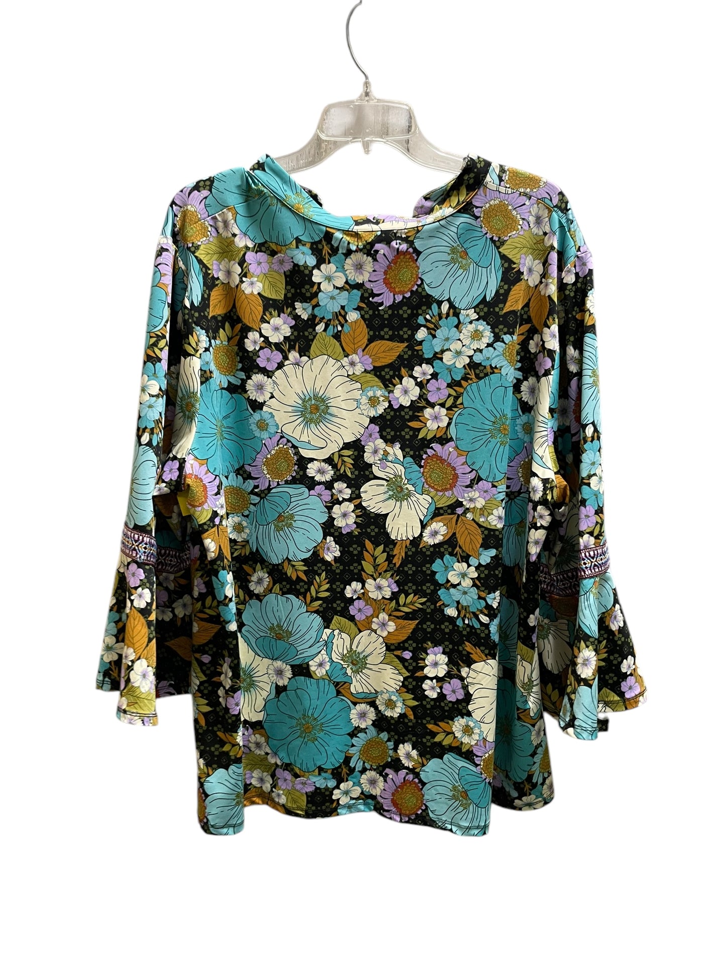 Top Long Sleeve By Tacera In Floral Print, Size: 2x