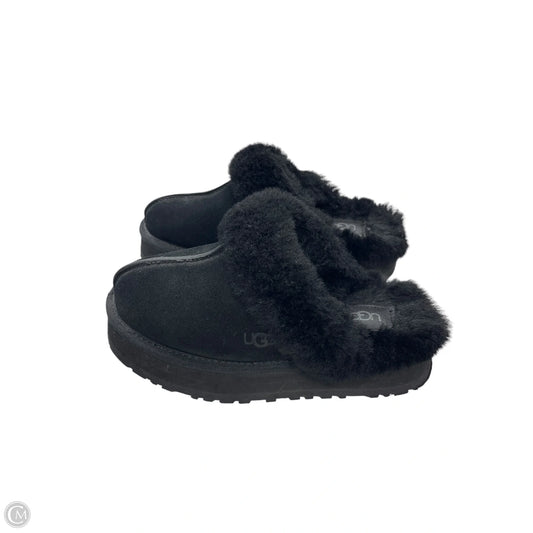 Slippers Designer By Ugg In Black, Size: 6