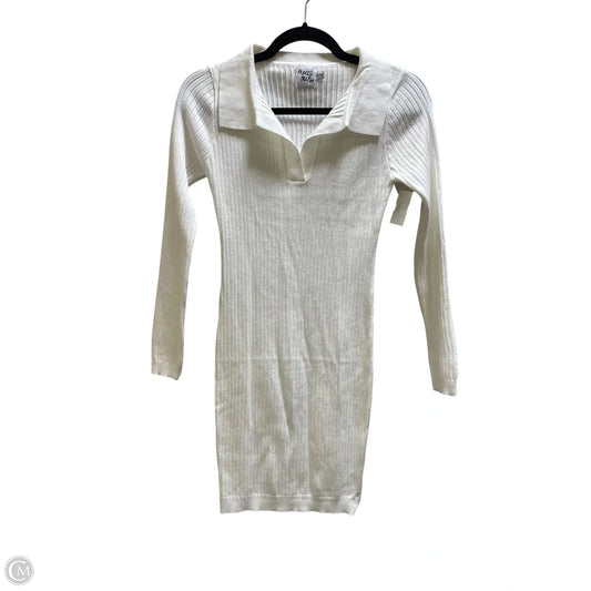 Dress Casual Midi By Clothes Mentor In White, Size: S