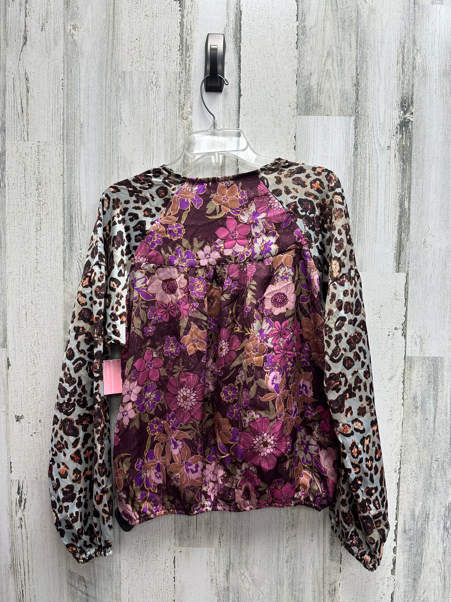 Top Long Sleeve By Mystree  Size: L